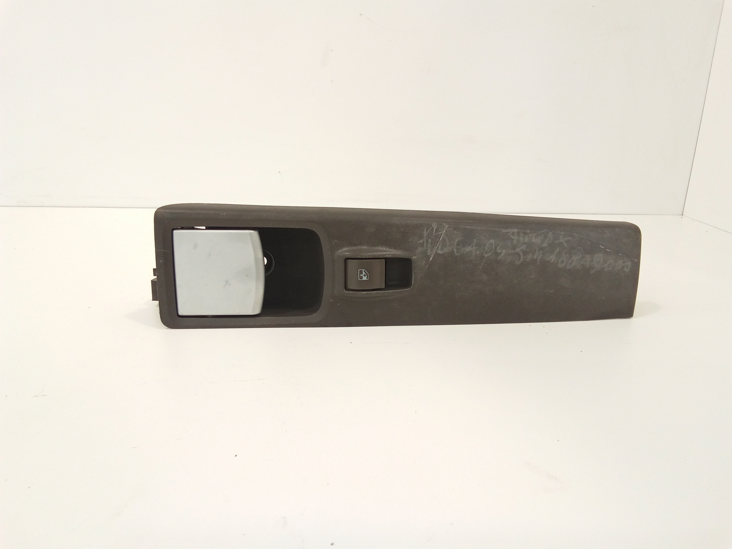 Interruttore Alzacristalli Porta Ant. Destro Usato