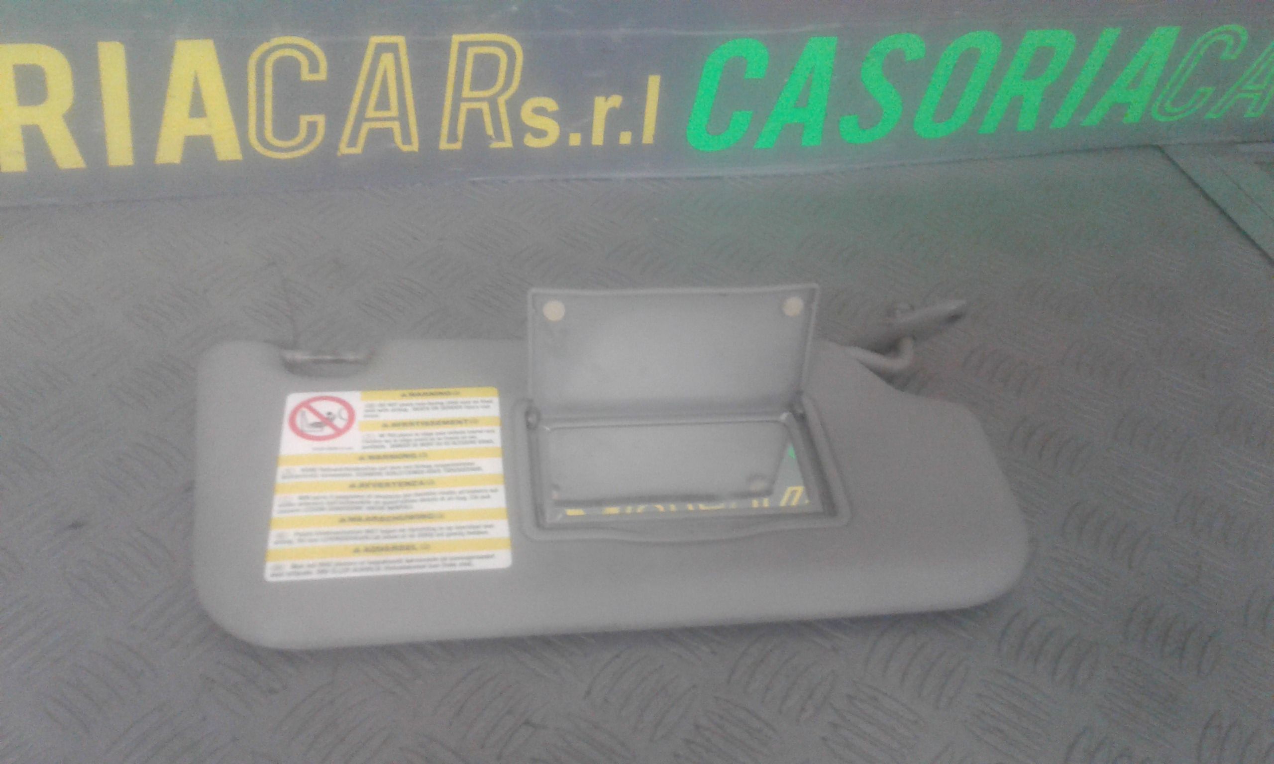 Aletta Parasole Parabrezza Destro 7246714 Usato