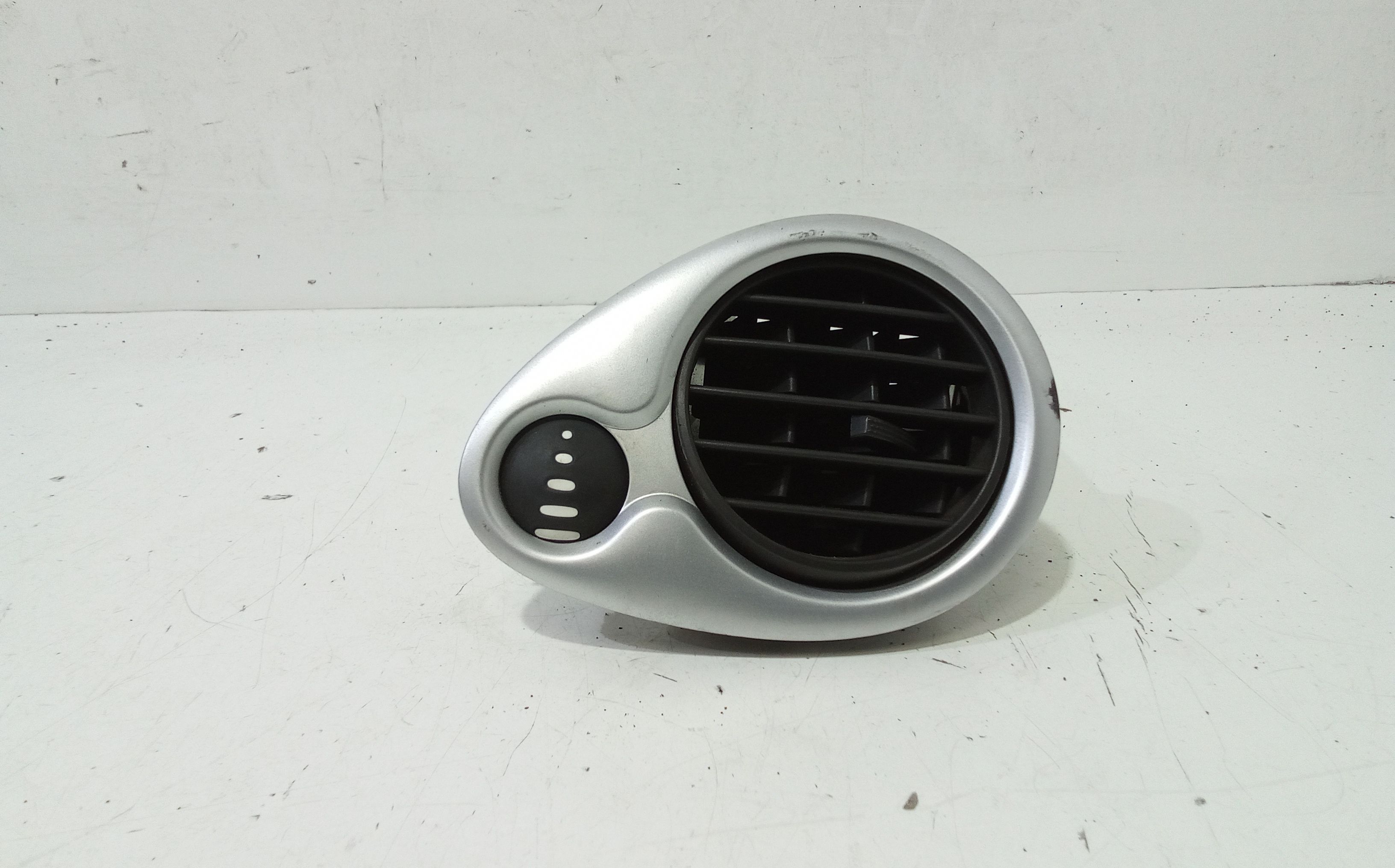Condotto Aria Bocchette Lat. Cruscotto Destro Usato