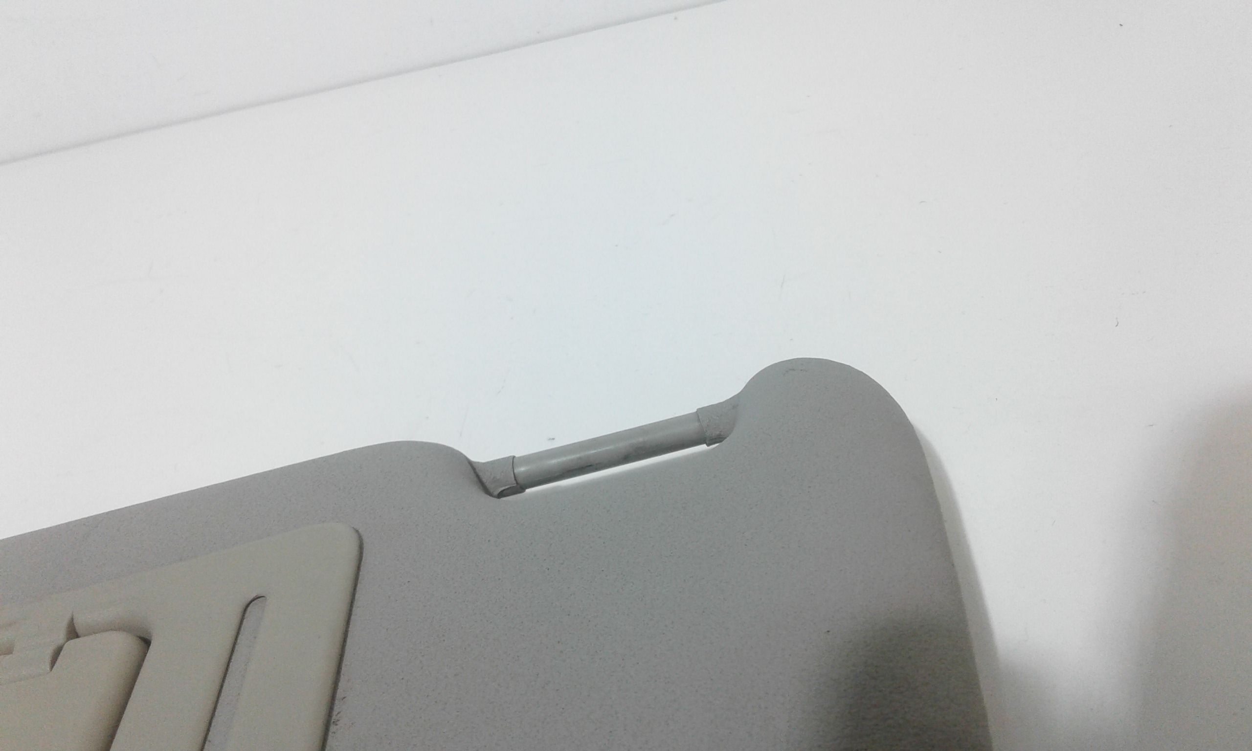 Aletta Parasole Parabrezza Sinistro A4548100910CH0A Usato