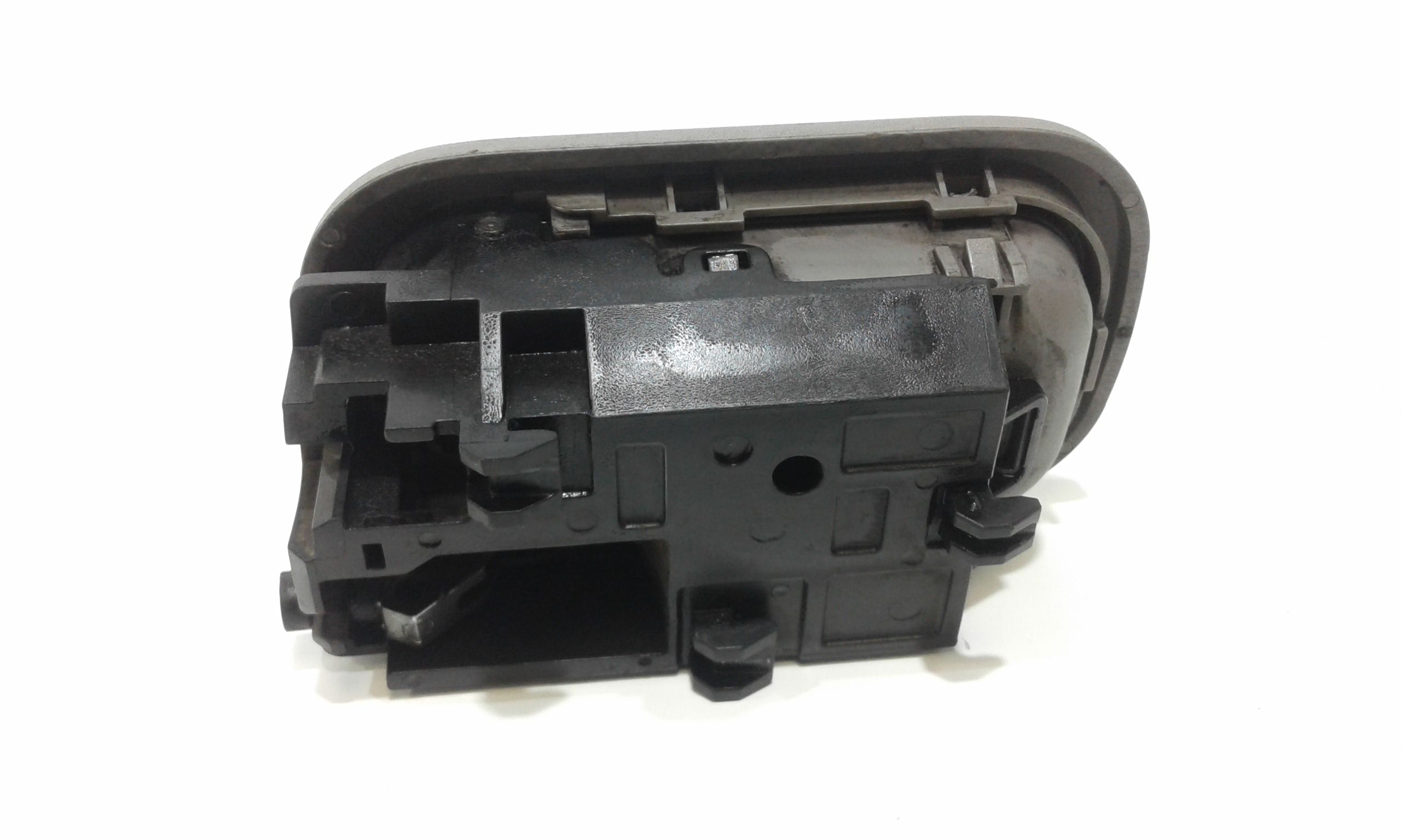 Maniglia Int. Apertura Porta Post. Destro 80670BM600 Usato