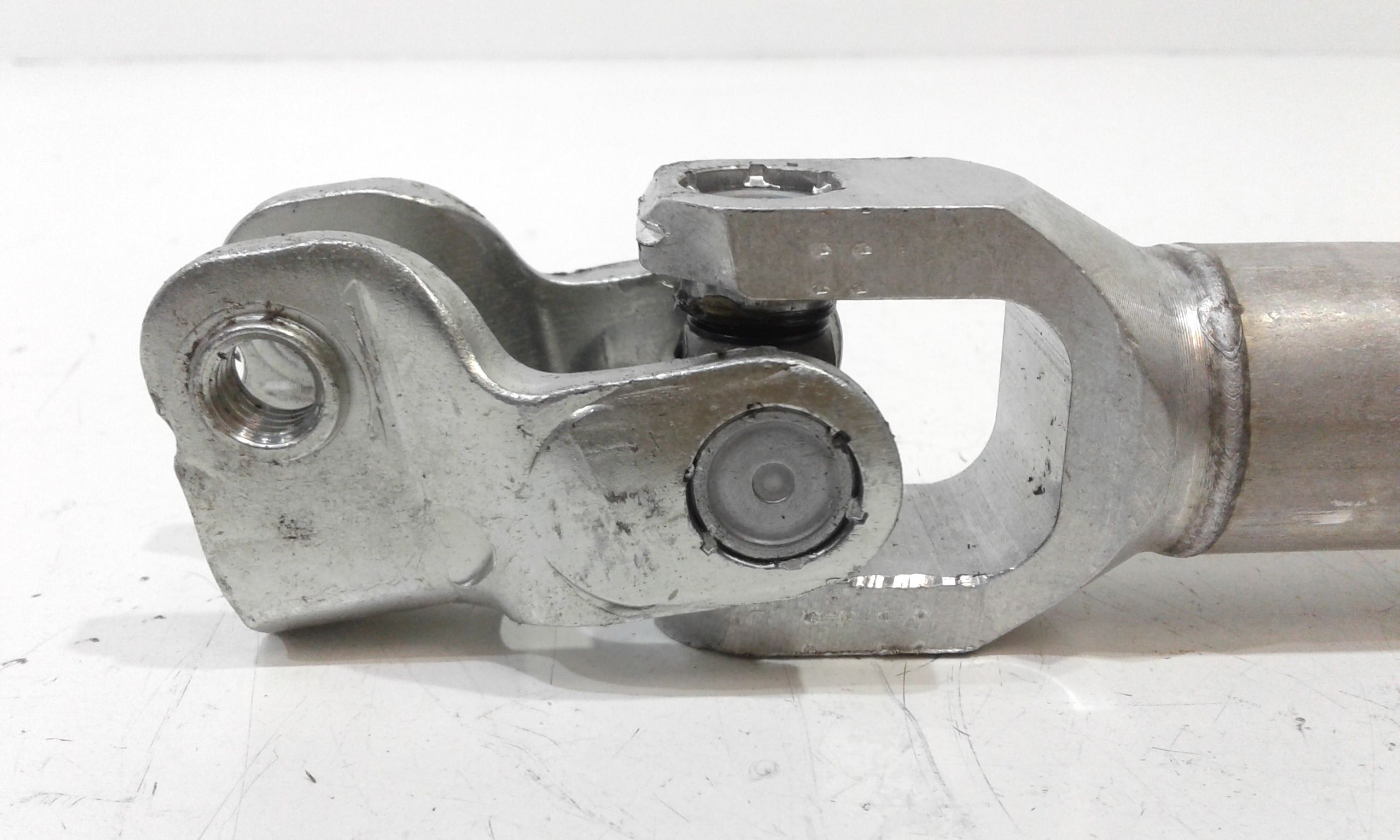 Albero Sterzo Inf. 32306865653 Usato