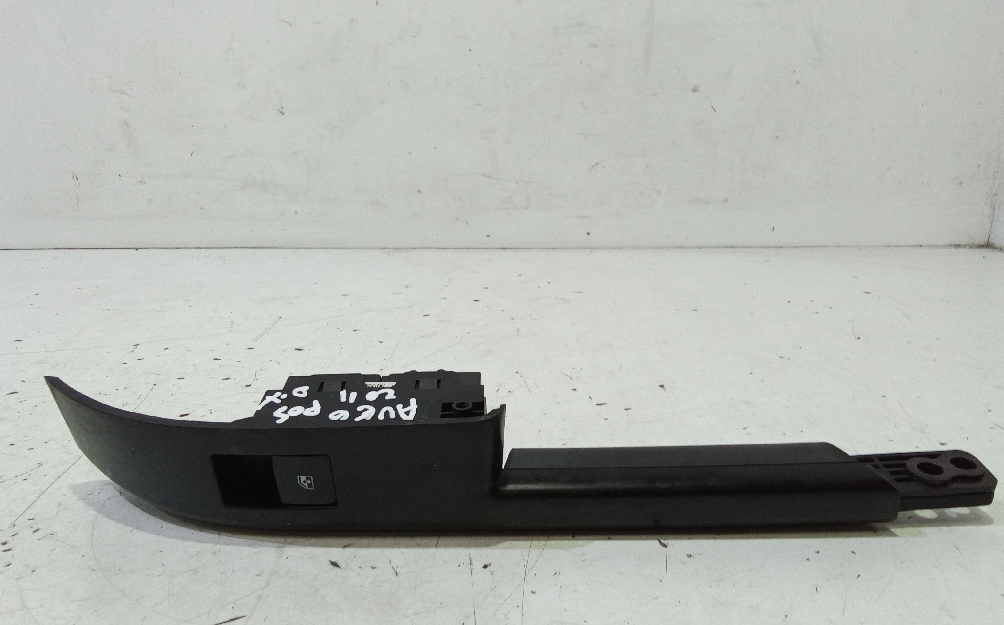 Interruttore Alzacristalli Porta Post. Destro Usato