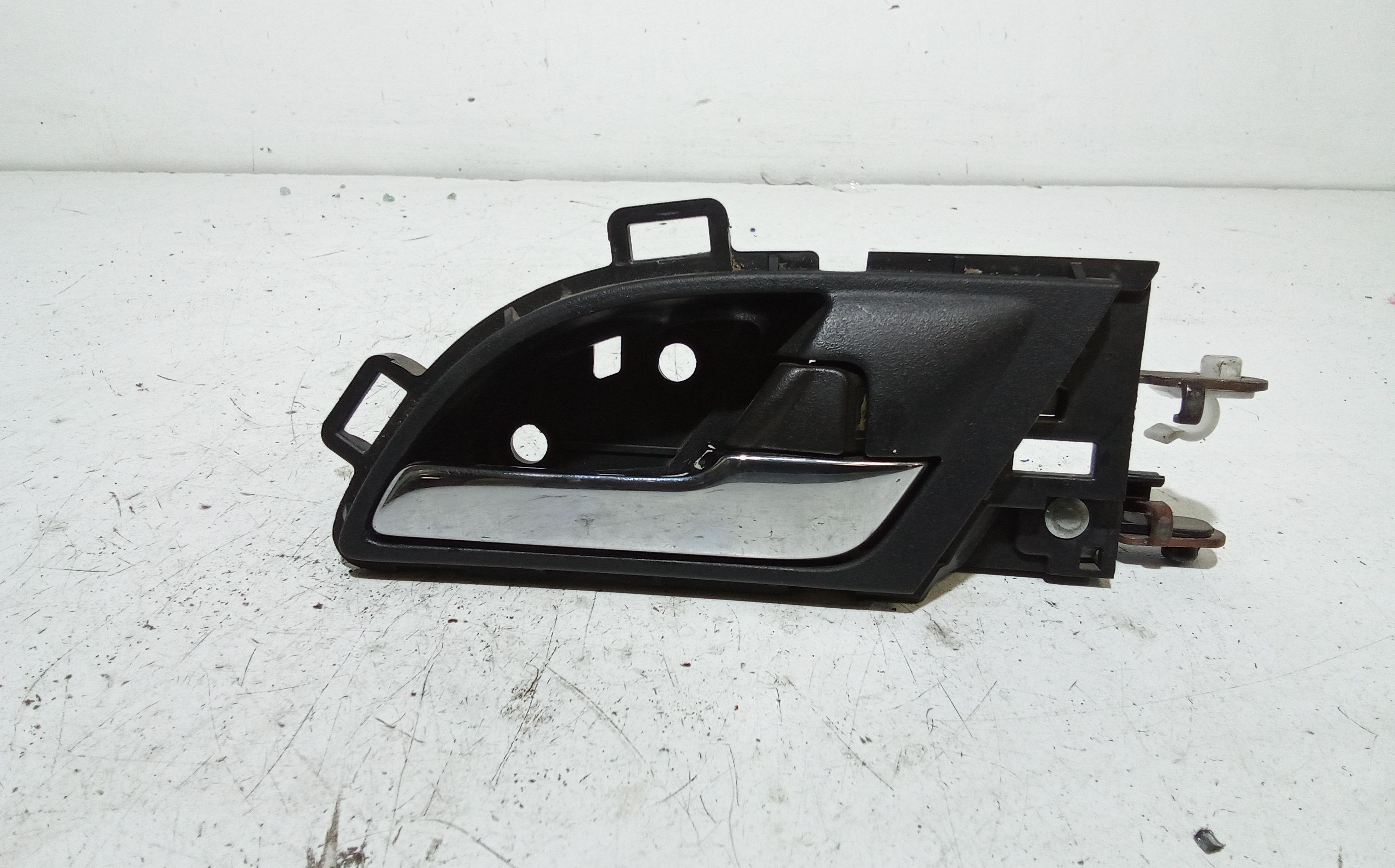 Maniglia Int. Apertura Porta Post. Destro 72120SWAA02ZA Usato