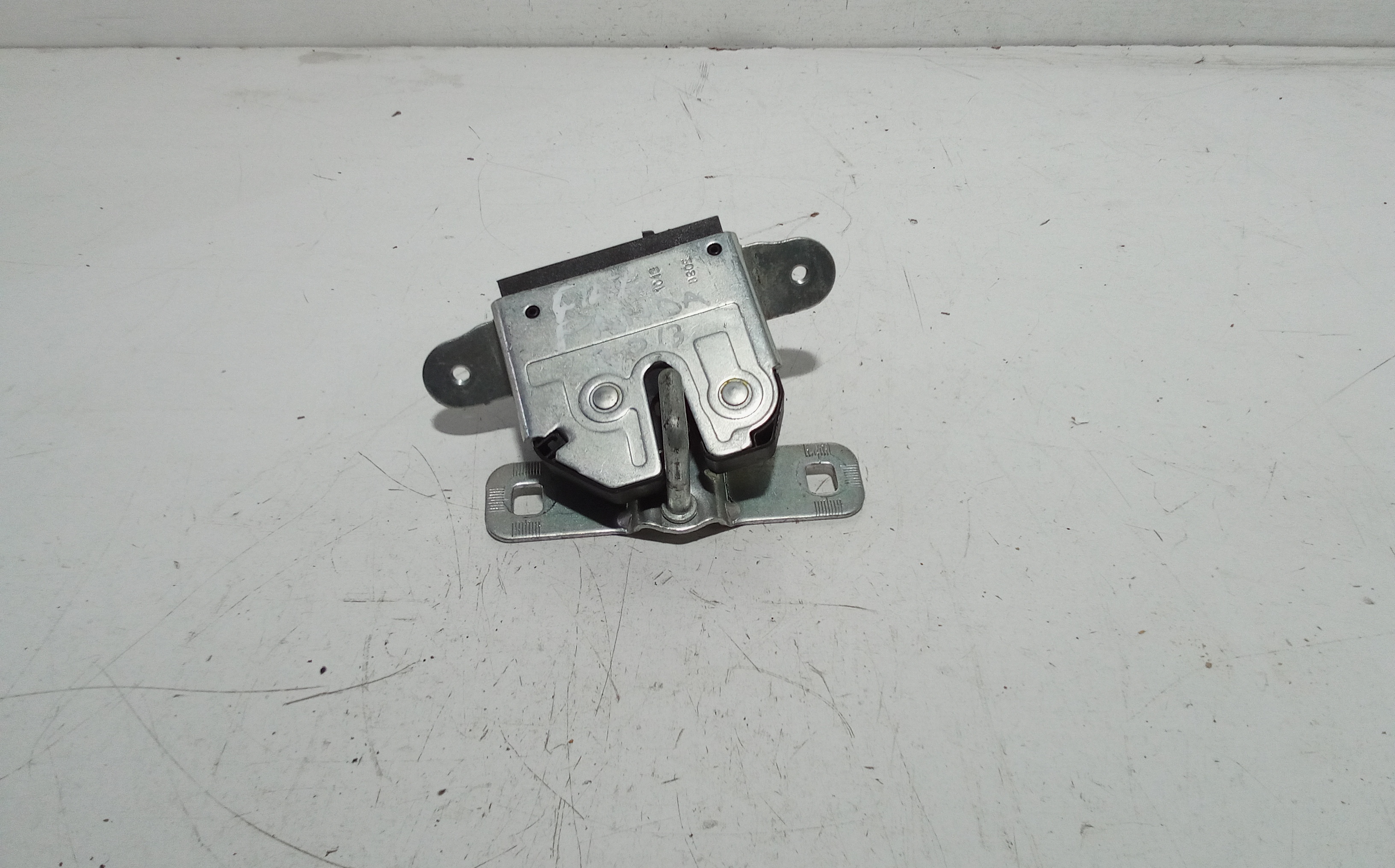 Serratura Cofano Post. Usato