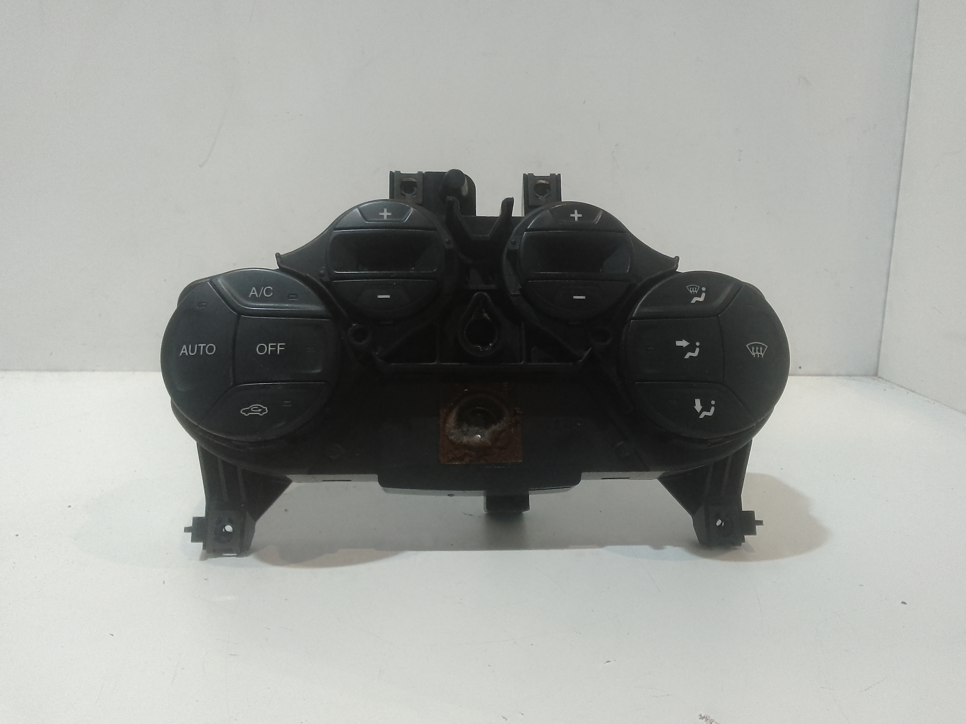 Blocco Comando Climatizzazione 1736671 Usato