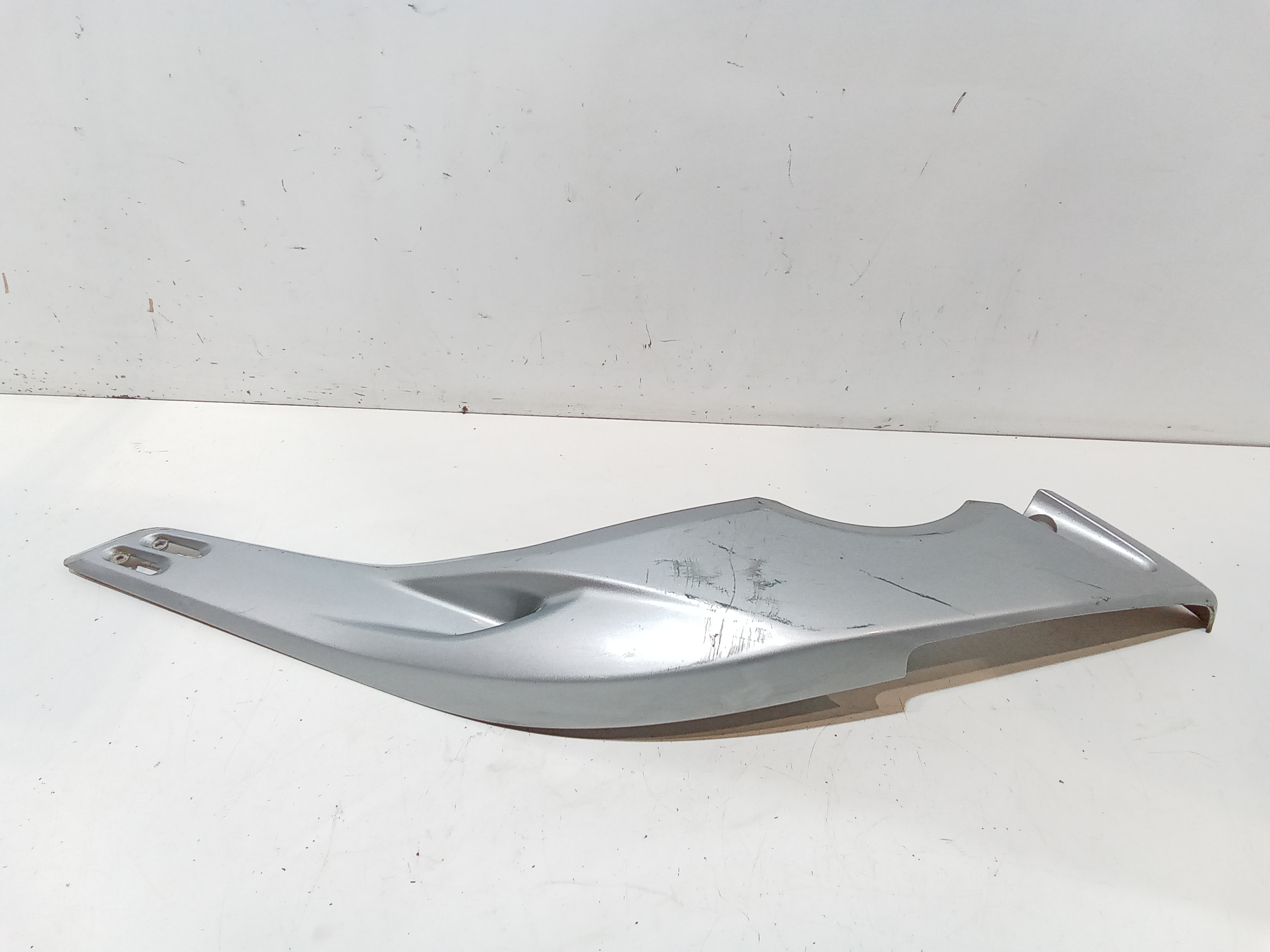 Fianchetto Carena Dx Usato