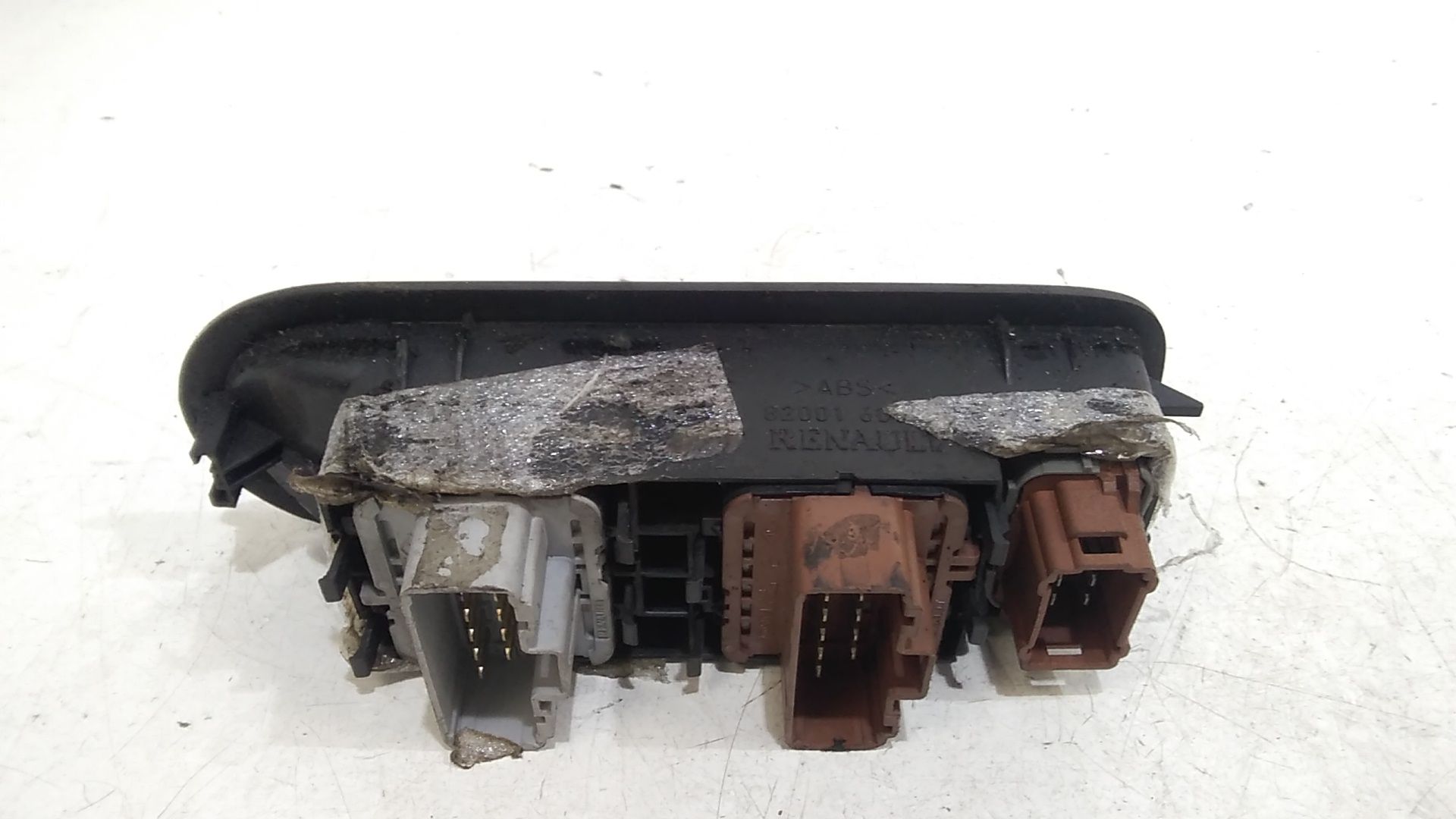 Interruttore Alzacristalli Porta Ant. Sinistro 8200107772 Usato