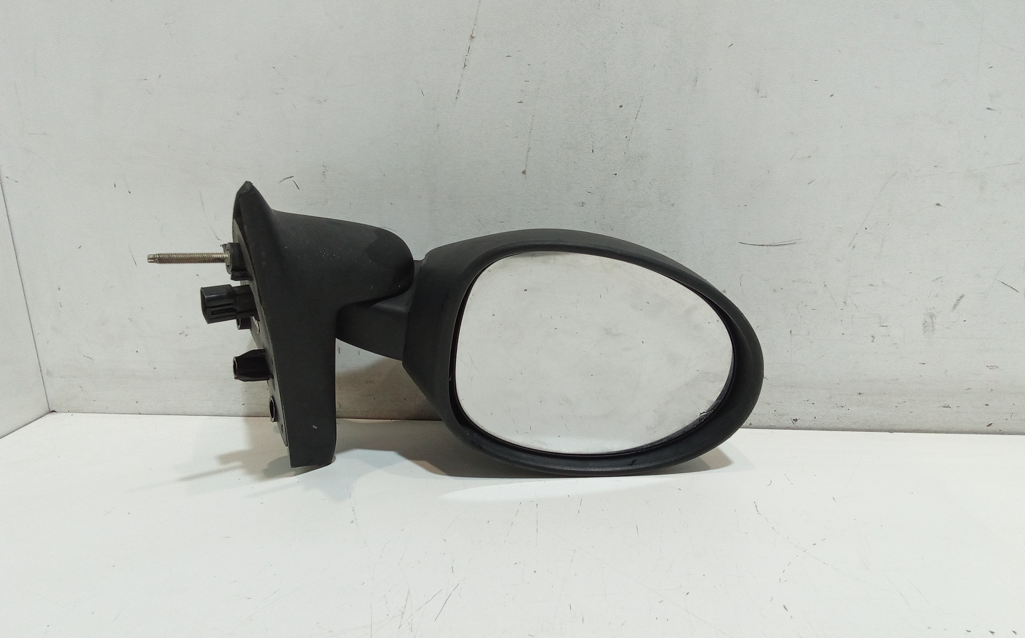 Retrovisore Est. Destro 7701207794 Usato