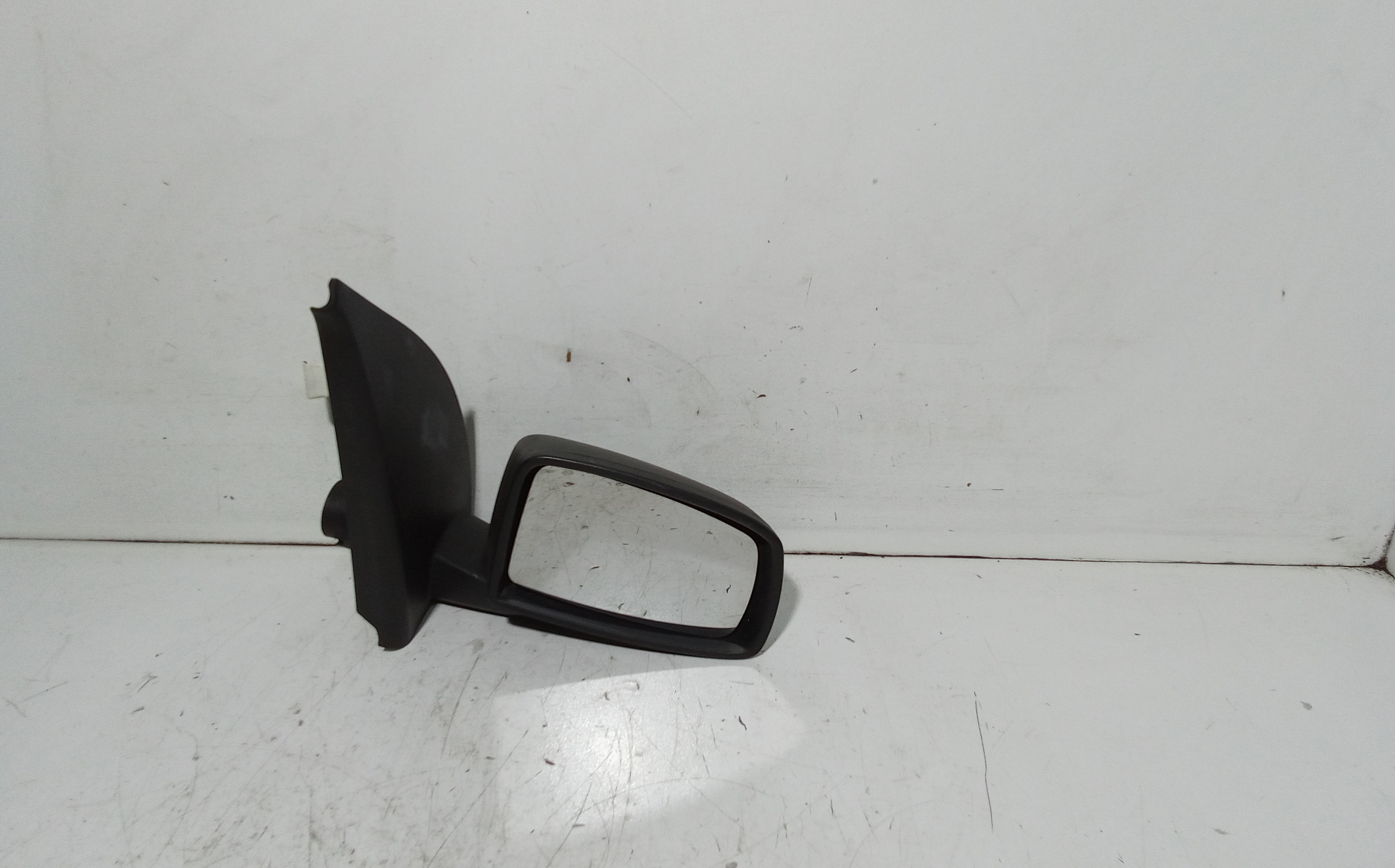 Retrovisore Est. Destro 735357185 Usato