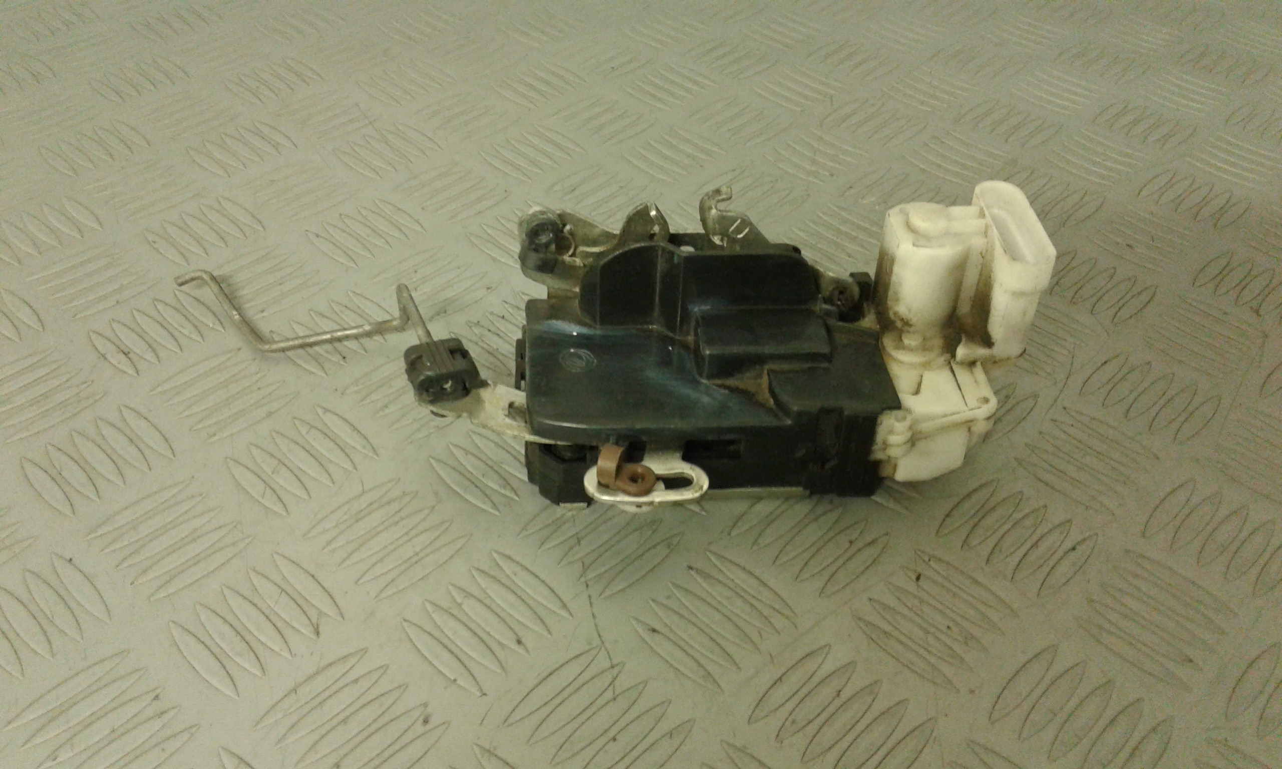 Serratura Porta Ant. Destro Usato