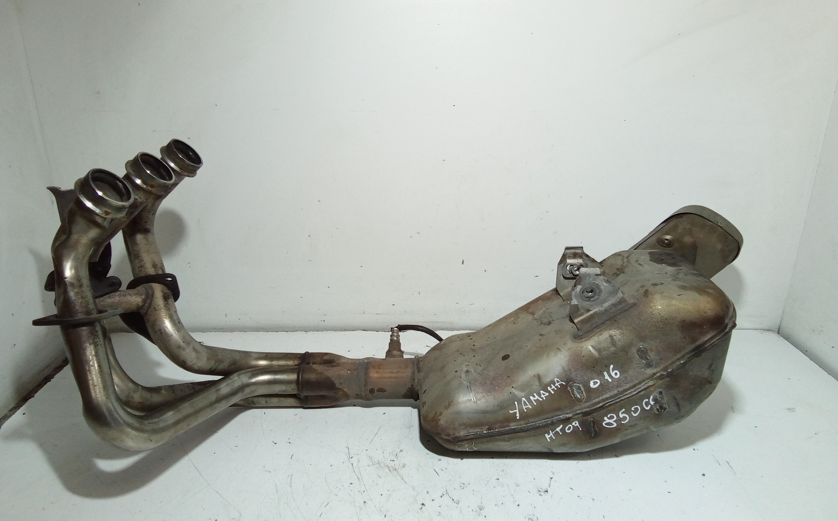 Marmitta Completa Di Terminale Scarico Usato