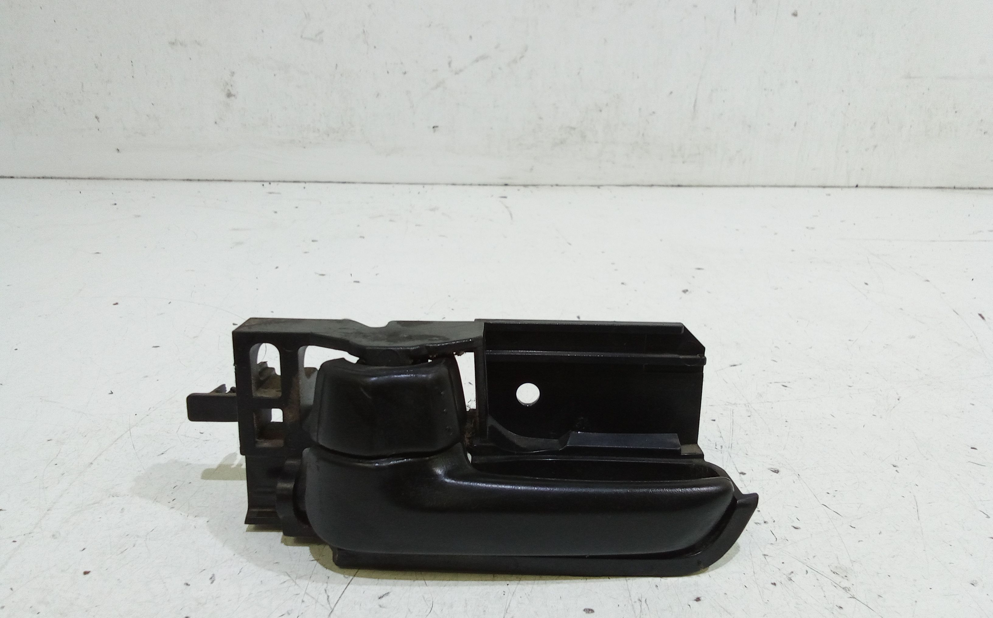 Maniglia Int. Apertura Porta Post. Sinistro 71743444 Usato