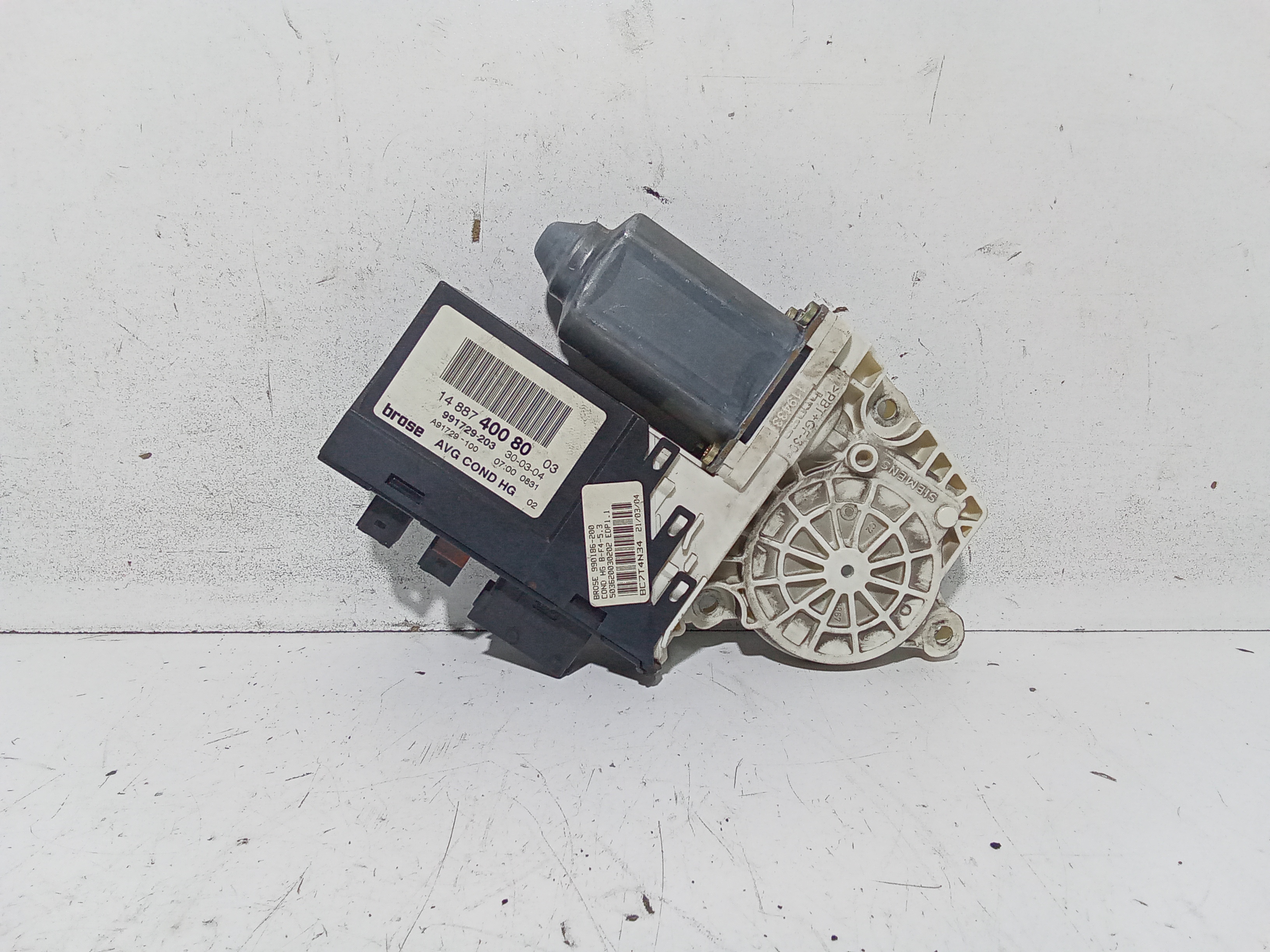 Motorino Alzacristallo Porta Ant. Sinistro 9221AE Usato