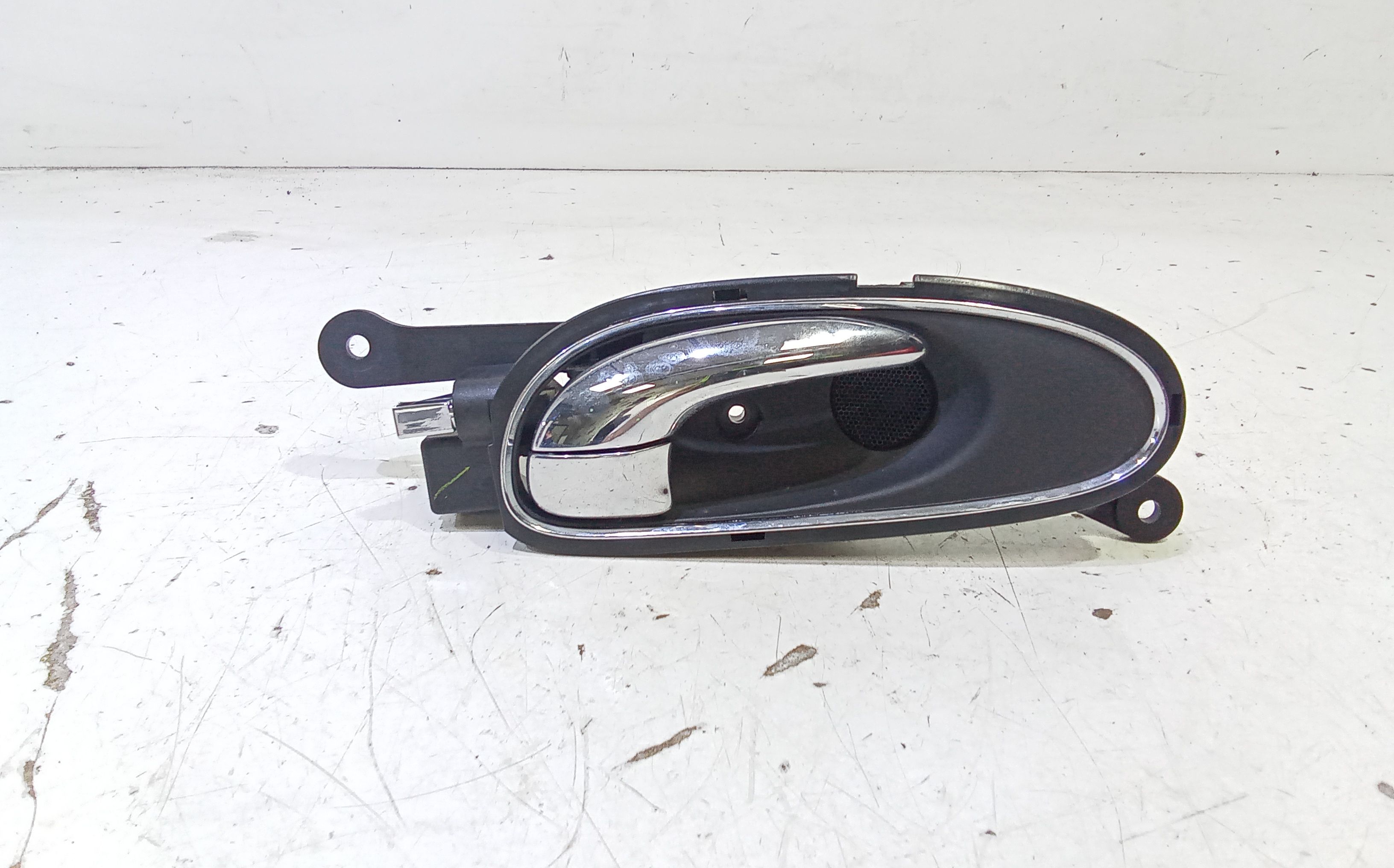 Maniglia Int. Apertura Porta Post. Destro Usato