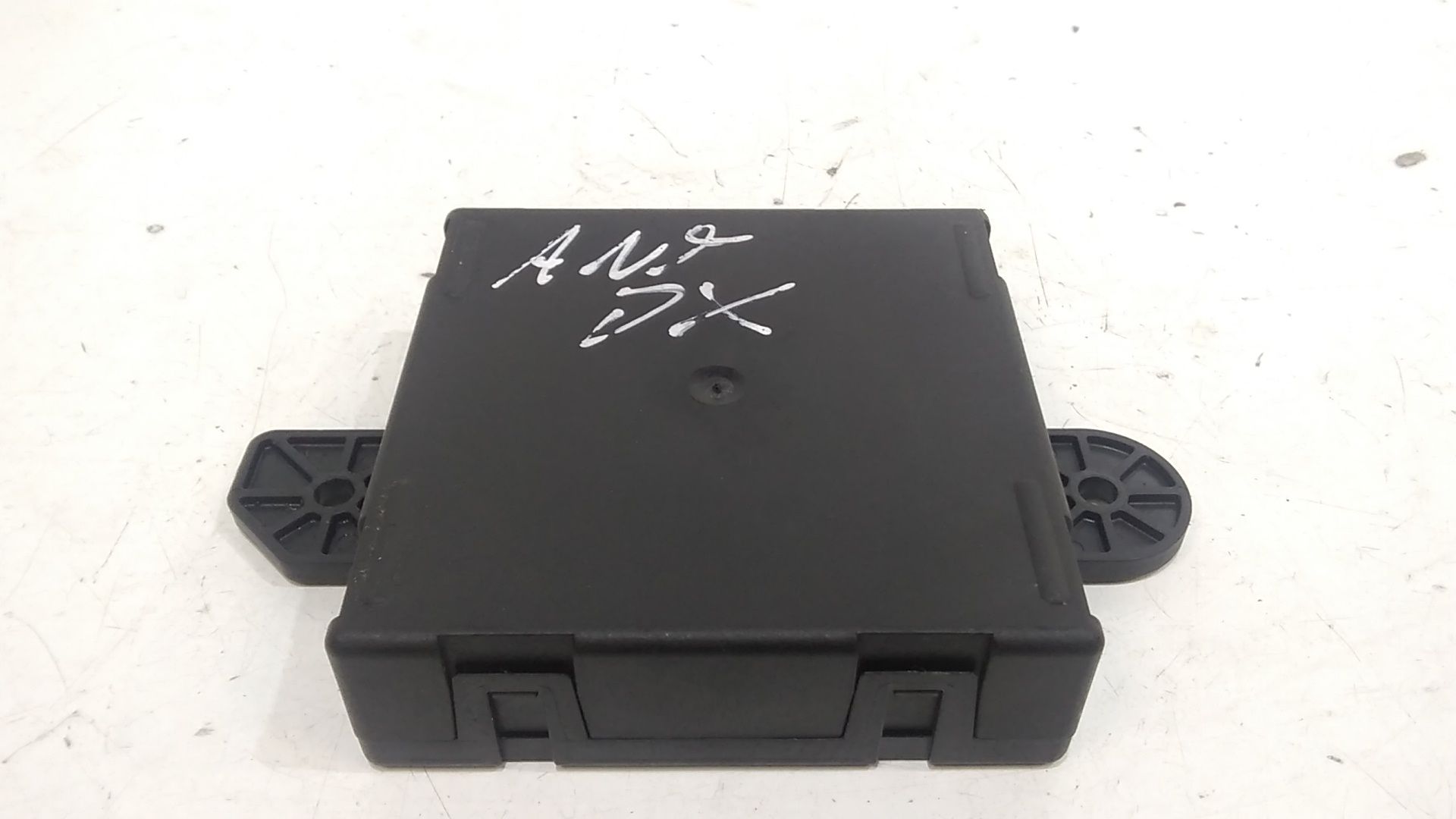 Centralina Chiusura C.zta Destro Usato