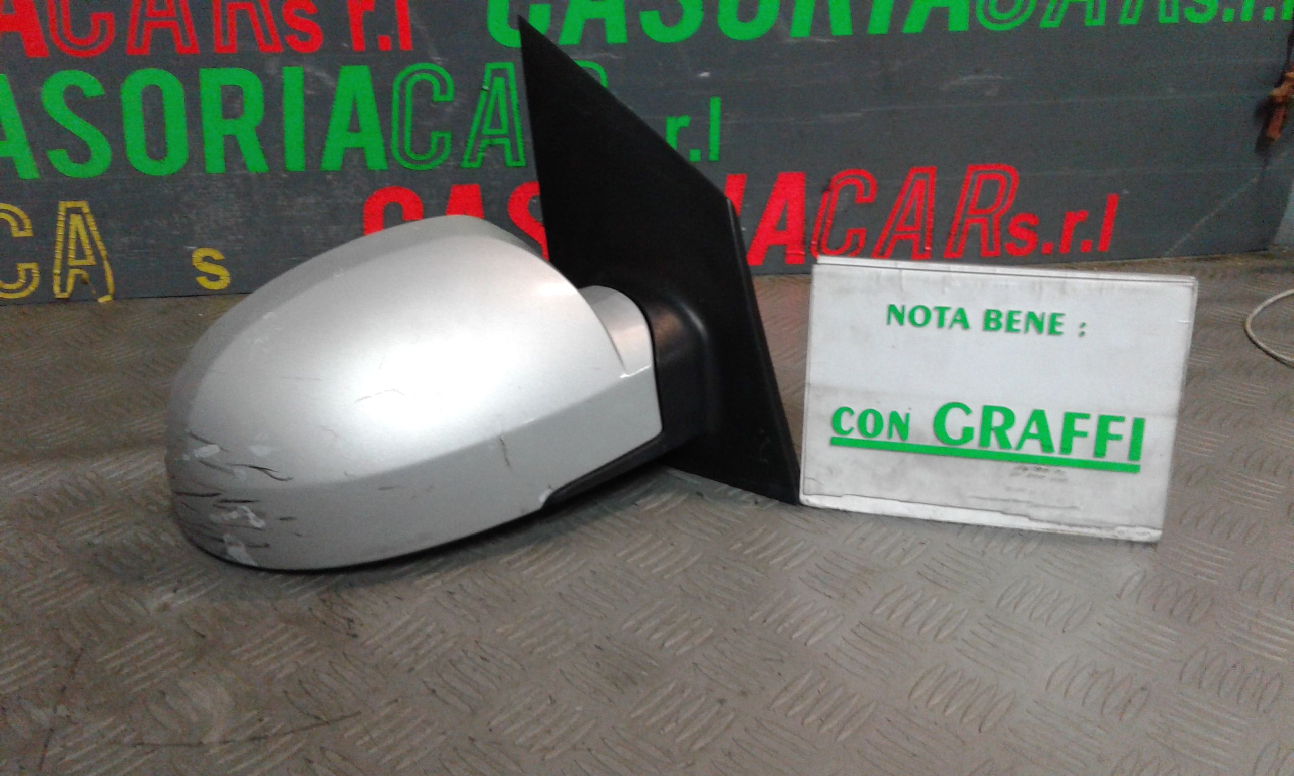 Retrovisore Est. Destro 876201C200 Usato