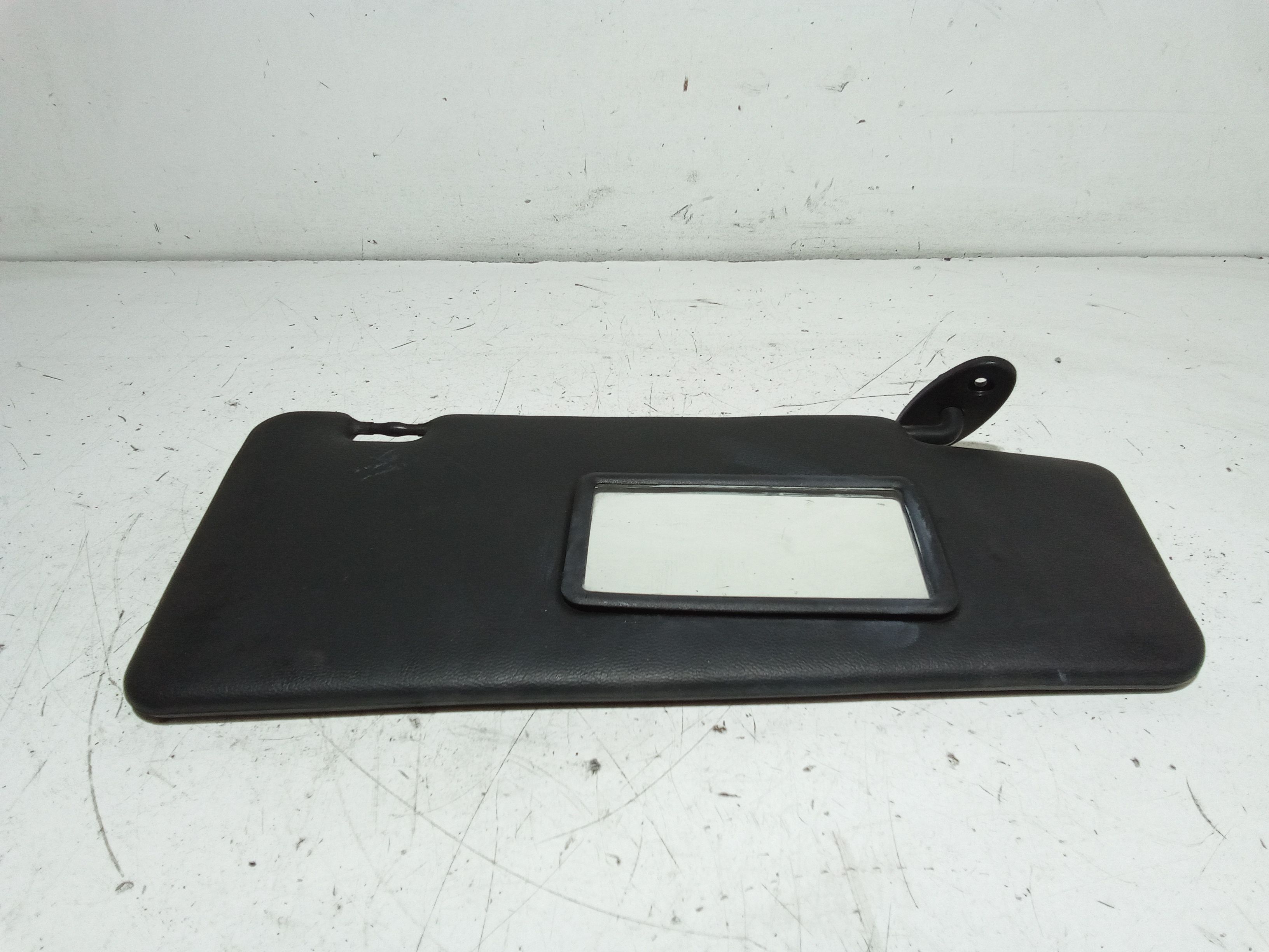 Aletta Parasole Parabrezza Destro Usato