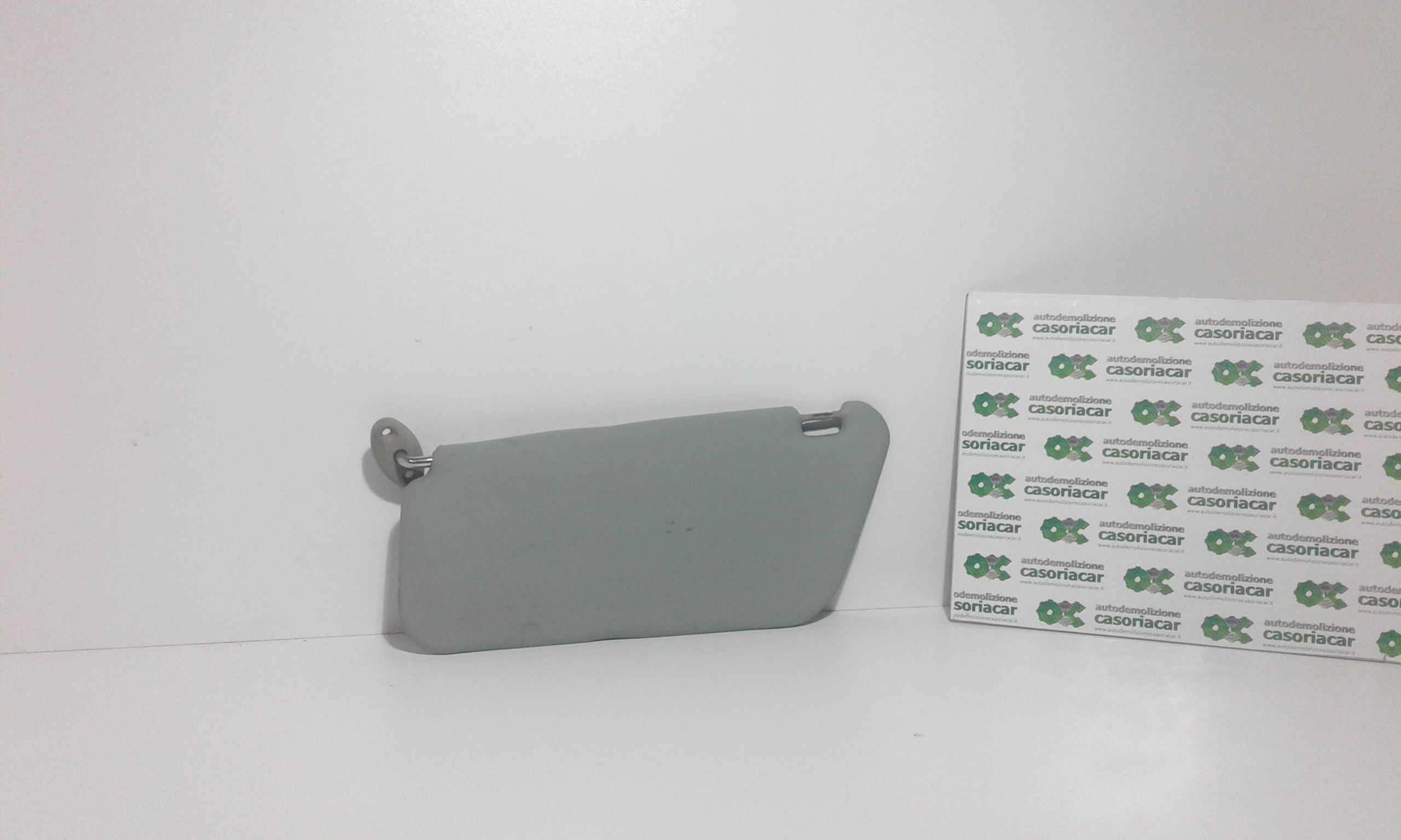 Aletta Parasole Parabrezza Destro 96280100 Usato