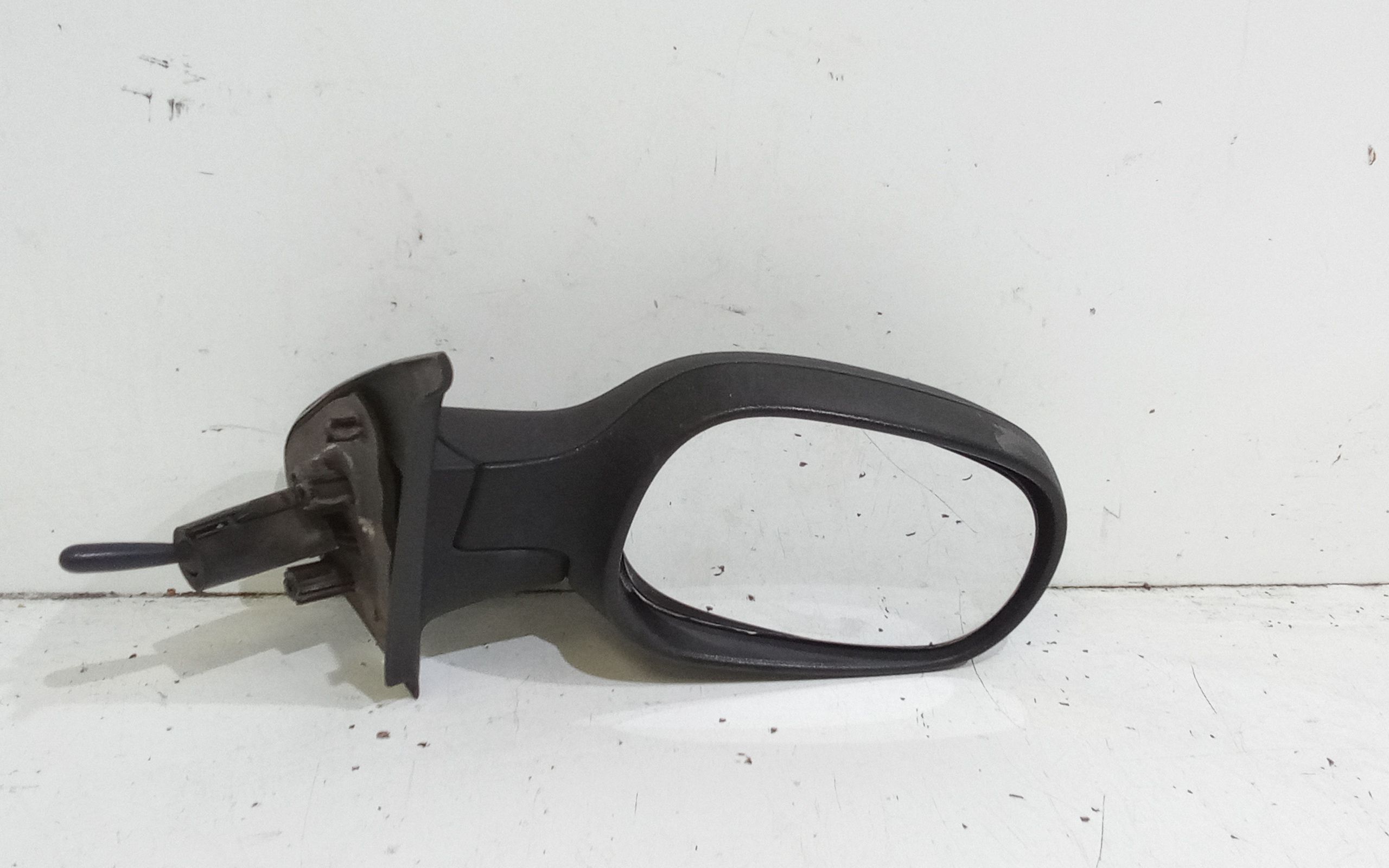 Retrovisore Est. Destro Usato