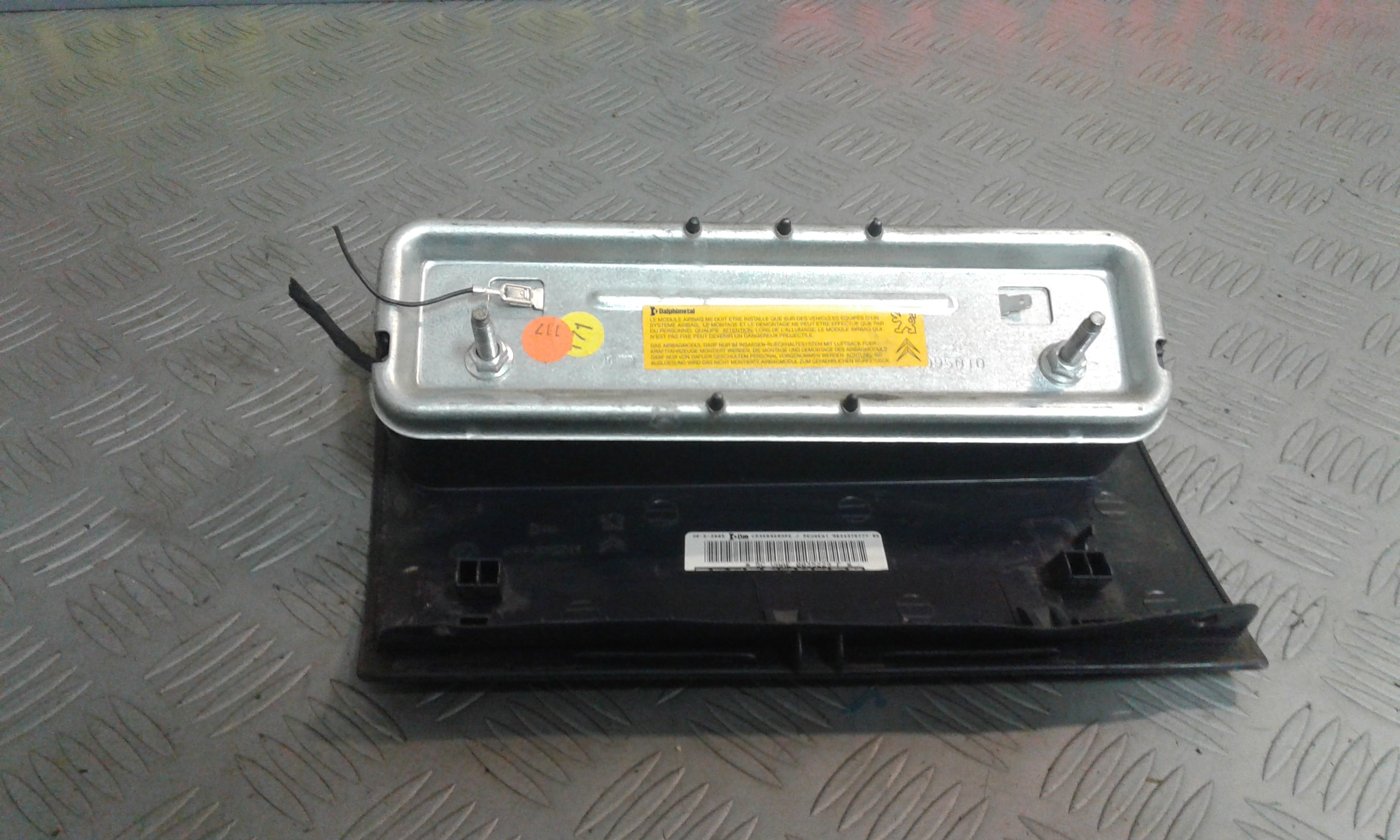 Dispositivo Airbag Lato Passeggero 8216FC Usato