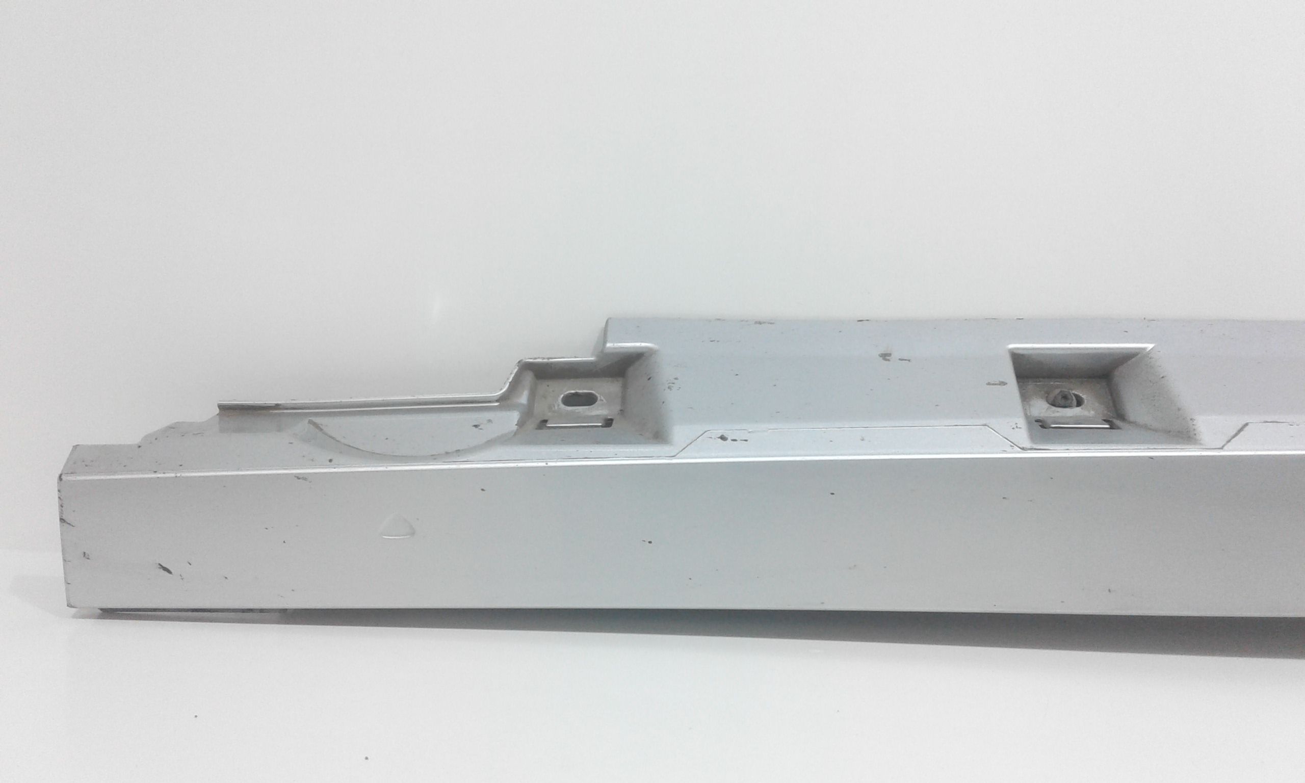 Modanatura Sottoporta Destro 3AA853092CGRU Usato