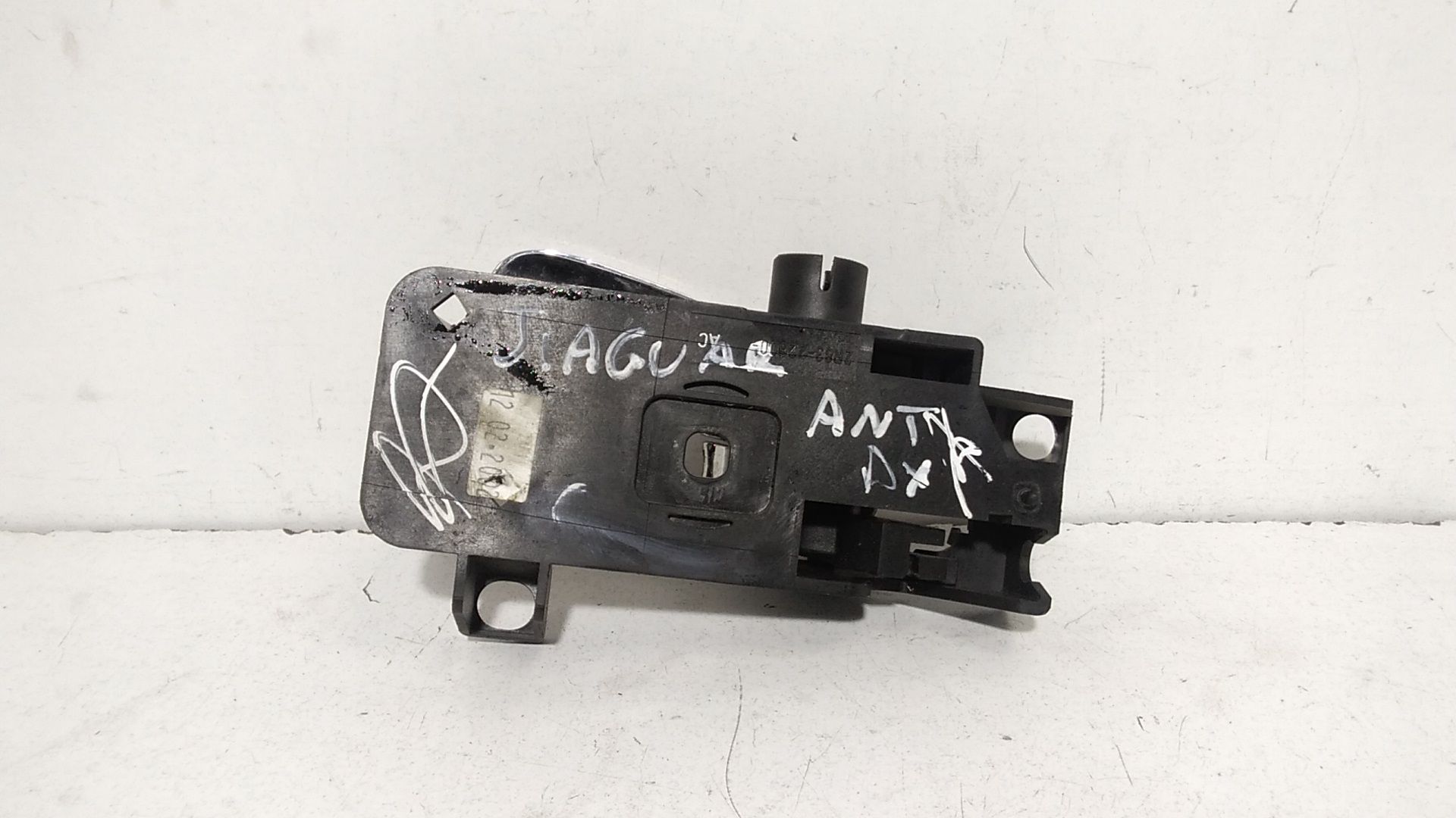 Maniglia Int. Apertura Porta Ant. Destro Usato