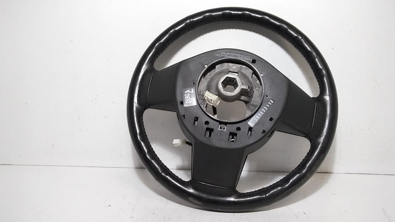 Volante D65132980A02 Usato