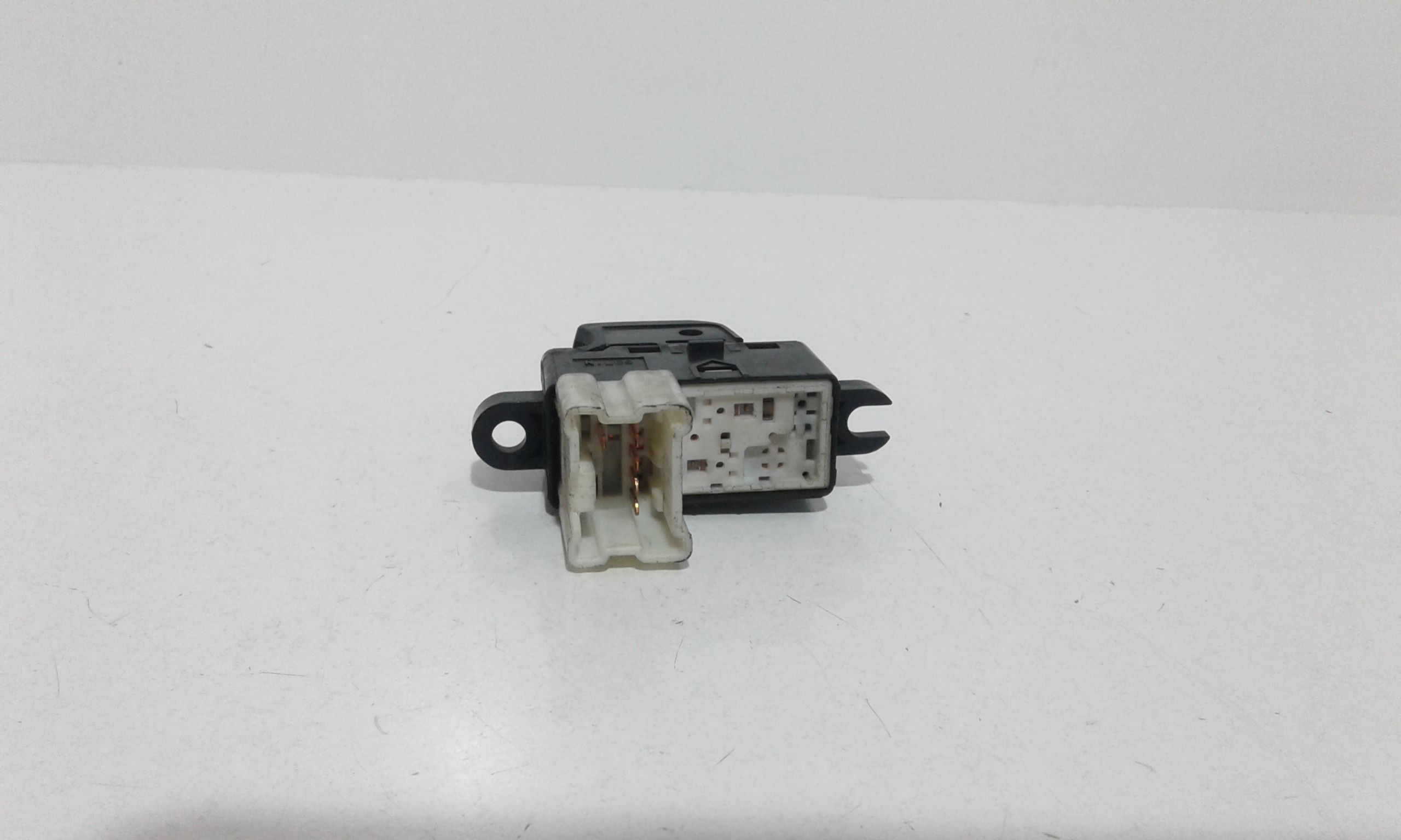 Interruttore Alzacristalli Porta Ant. Destro Usato