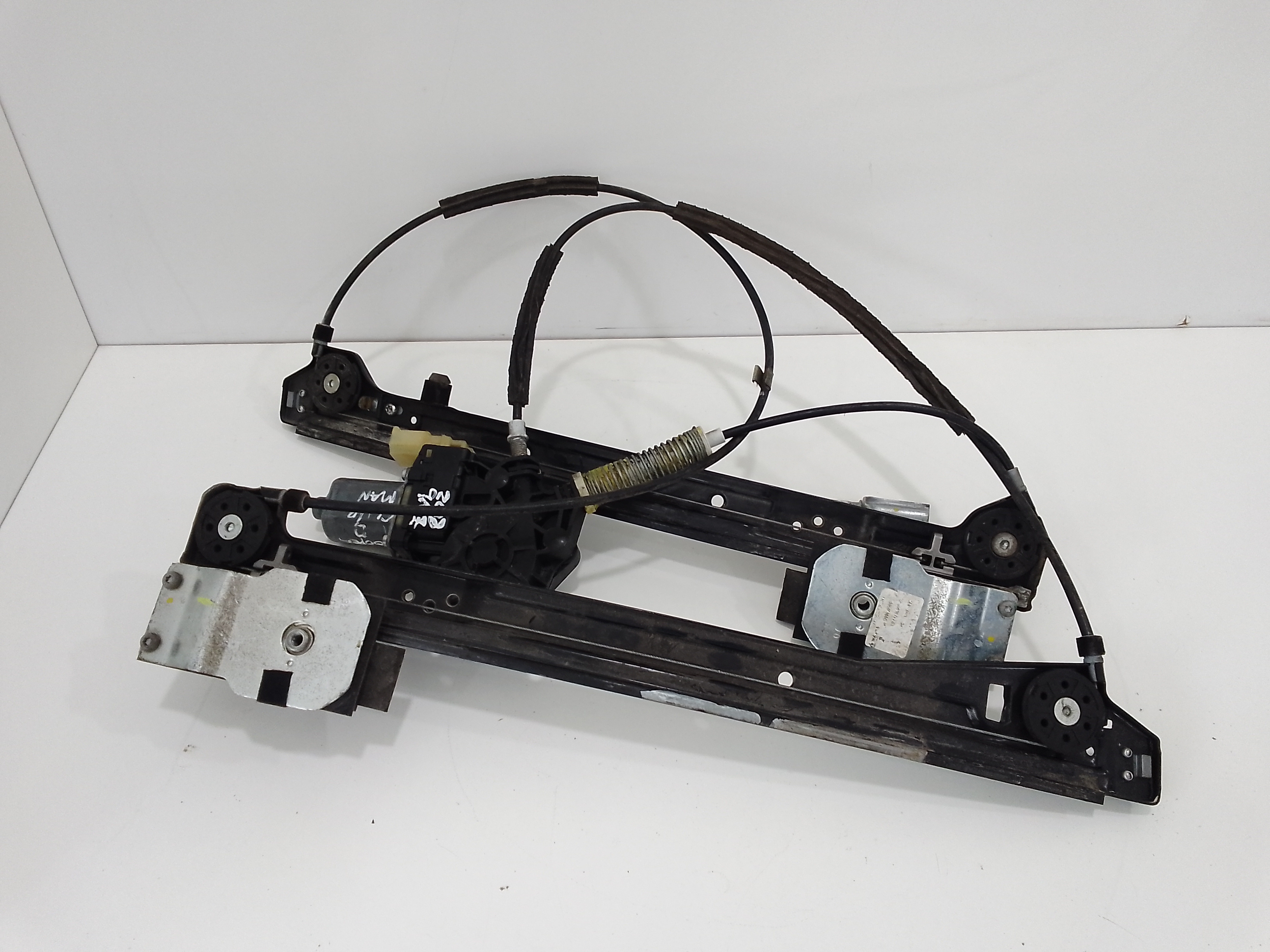 Alzacristallo Porta Ant. Destro Usato