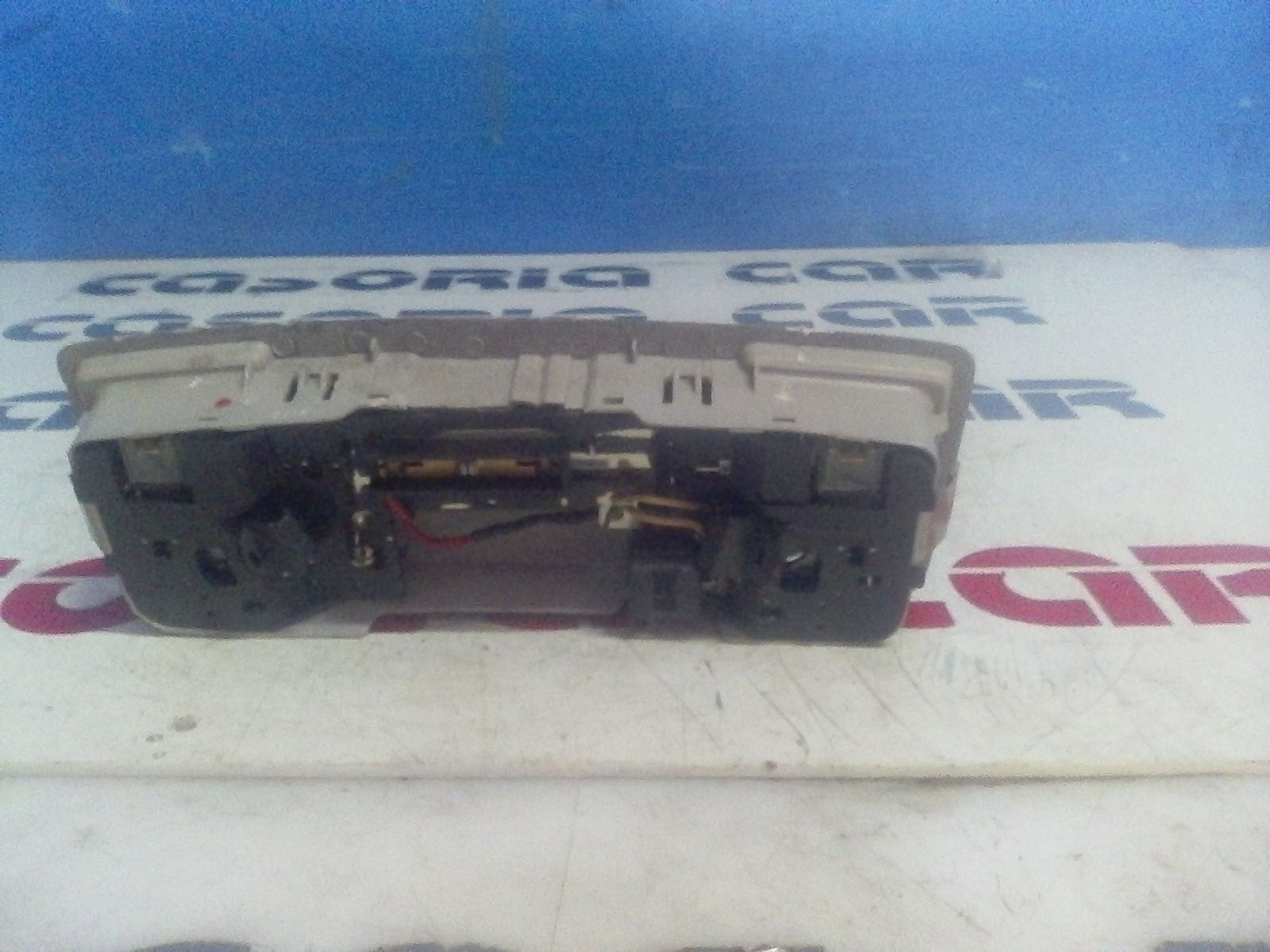 Luce Cortesia Ant. Tetto GJ6A6997034 Usato