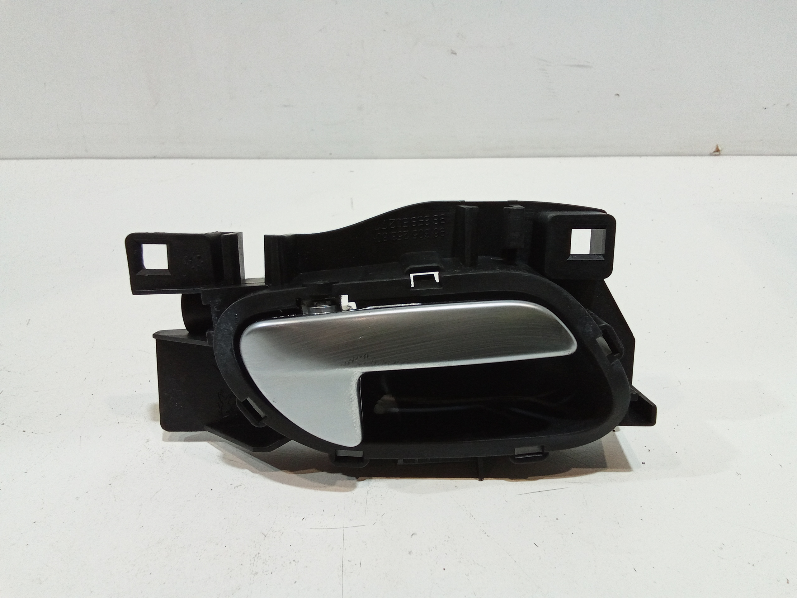 Maniglia Int. Apertura Porta Post. Destro 9144G4 Usato