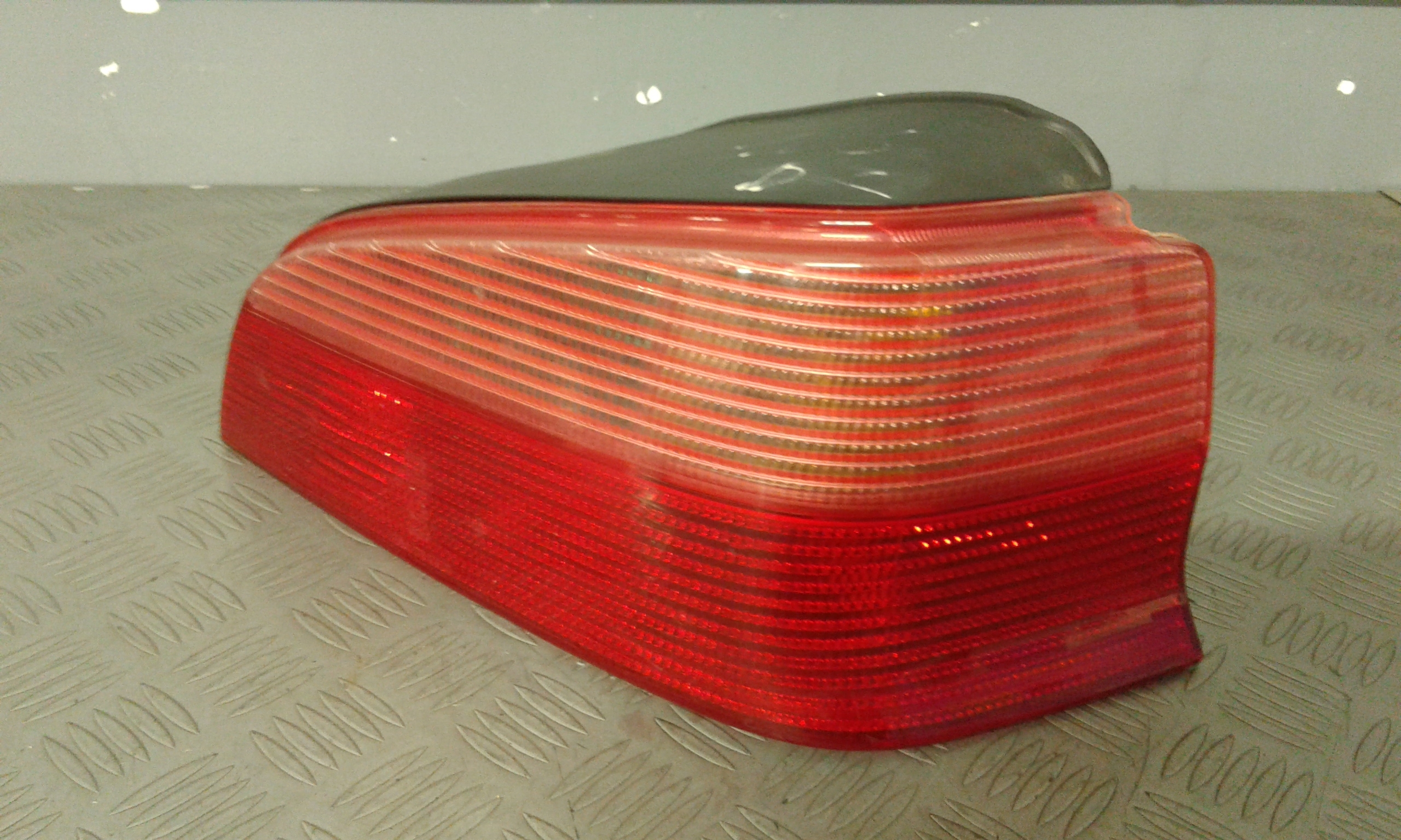 Fanale Post. Destro 6351P1 Usato