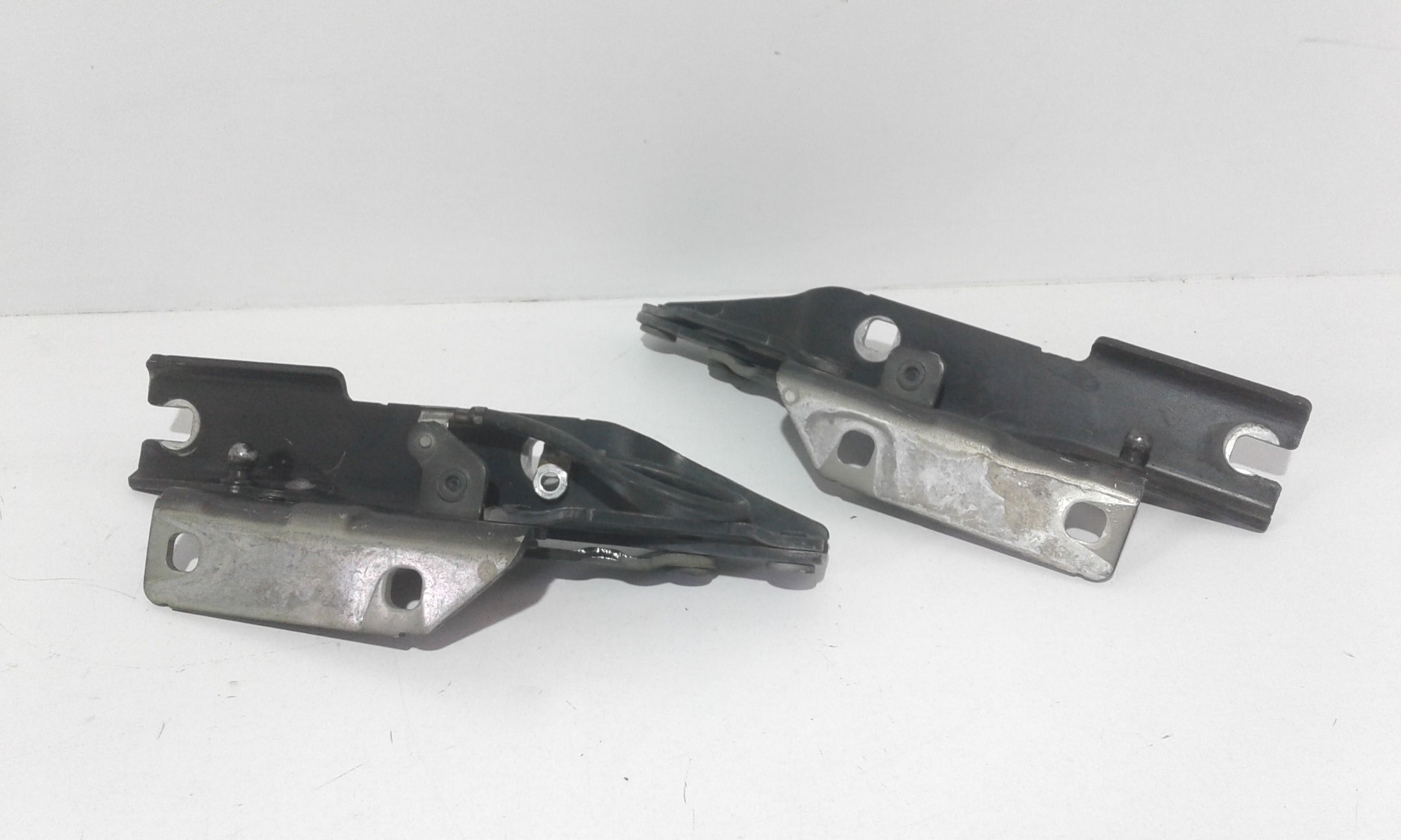 Cerniera Cofano Ant. Sinistro 41617120275 Usato