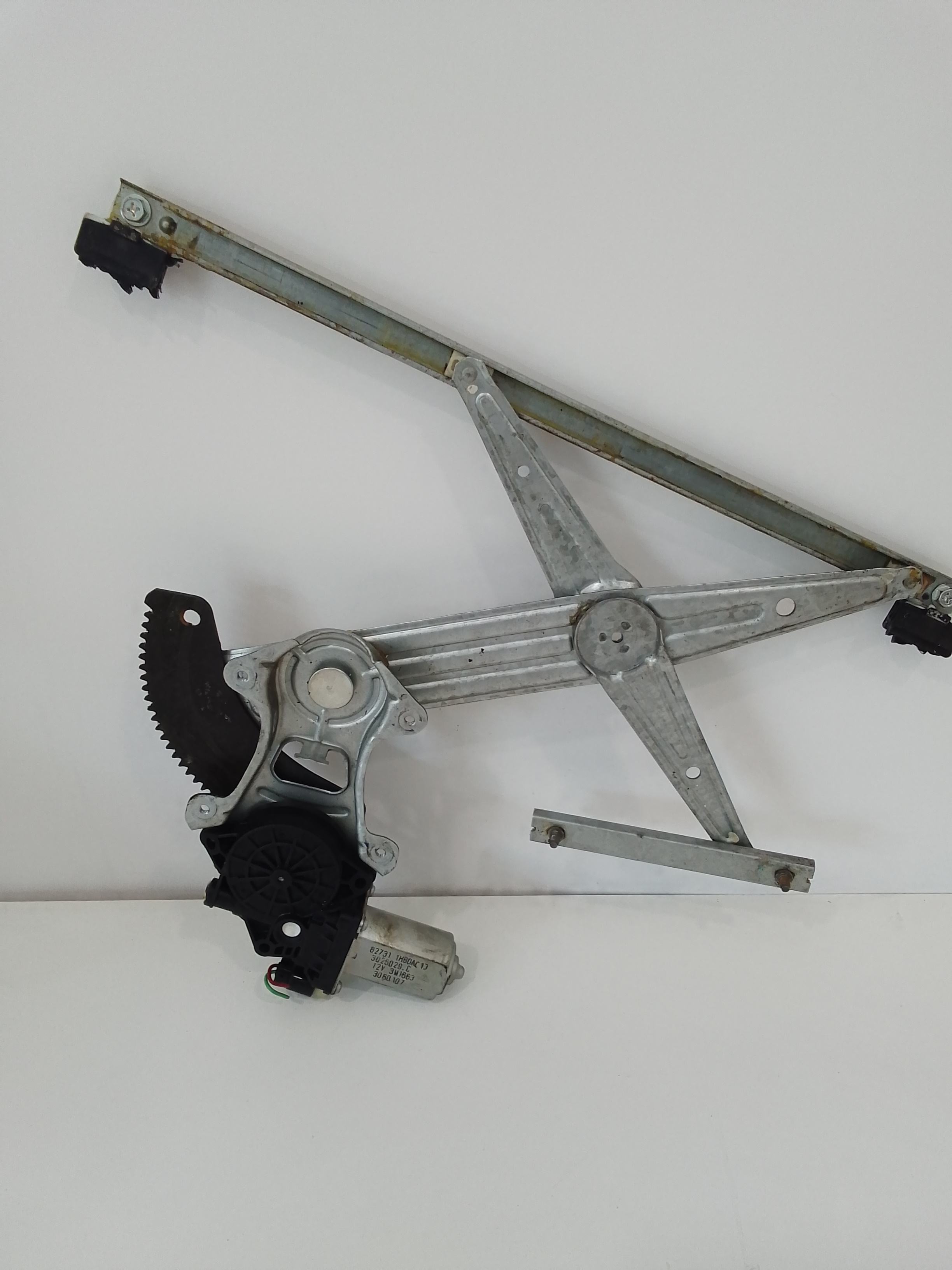 Alzacristallo Porta Ant. Sinistro Usato