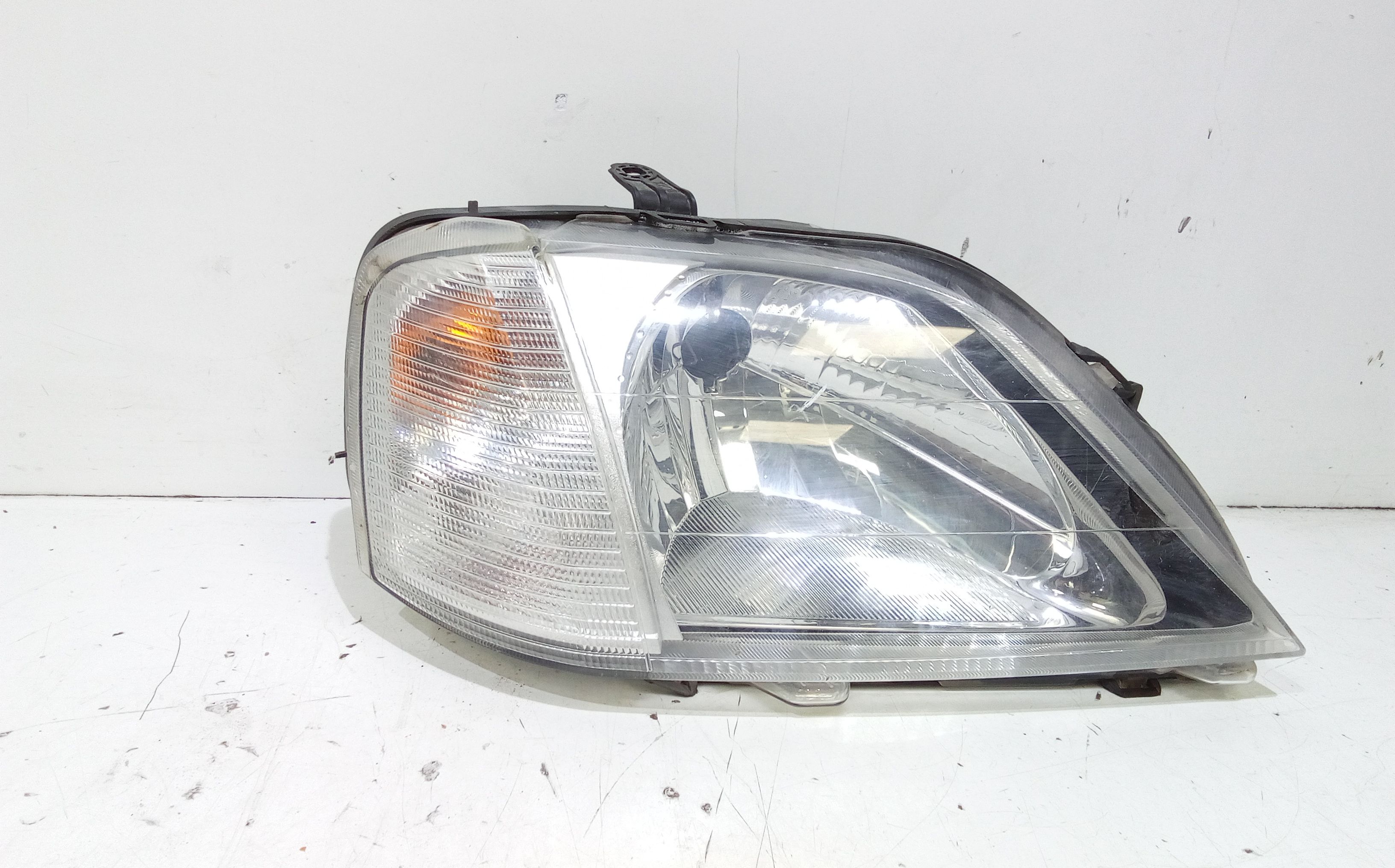 Proiettore Destro 6001546789 Usato