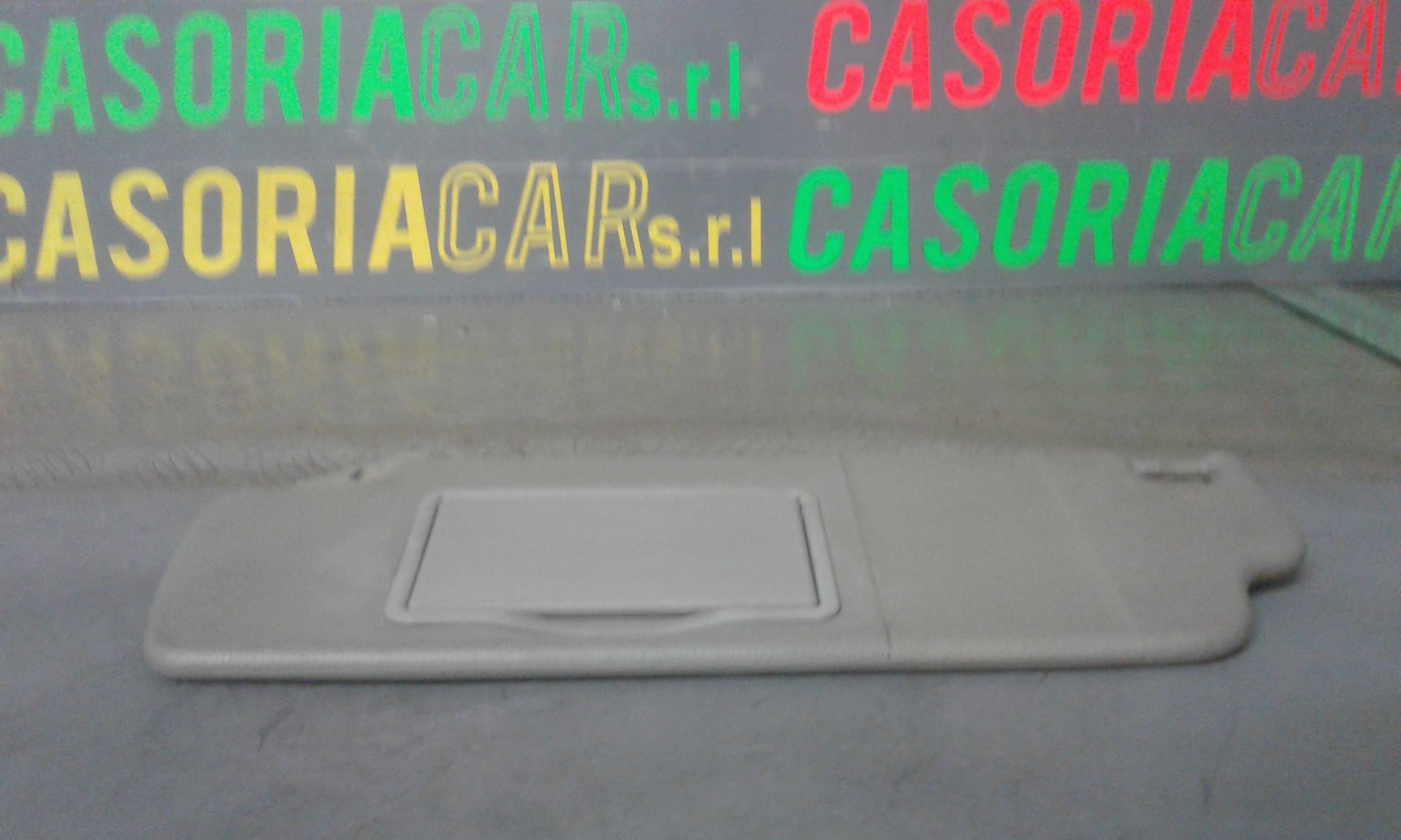 Aletta Parasole Parabrezza Sinistro 8200190790 Usato