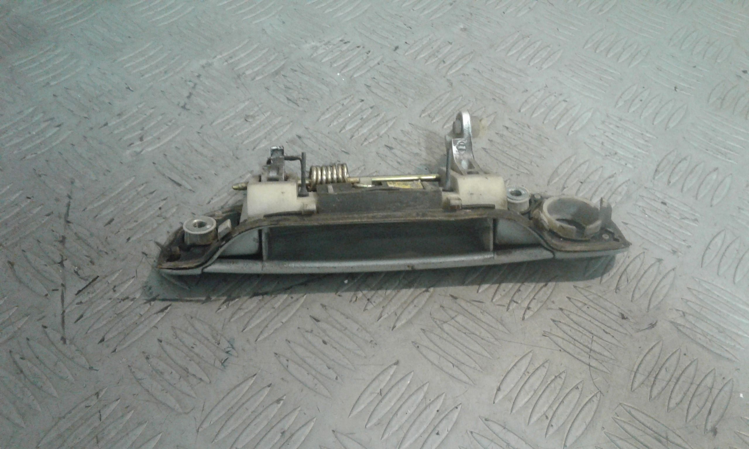 Maniglia Porta Ant. Destro 826601C060 Usato