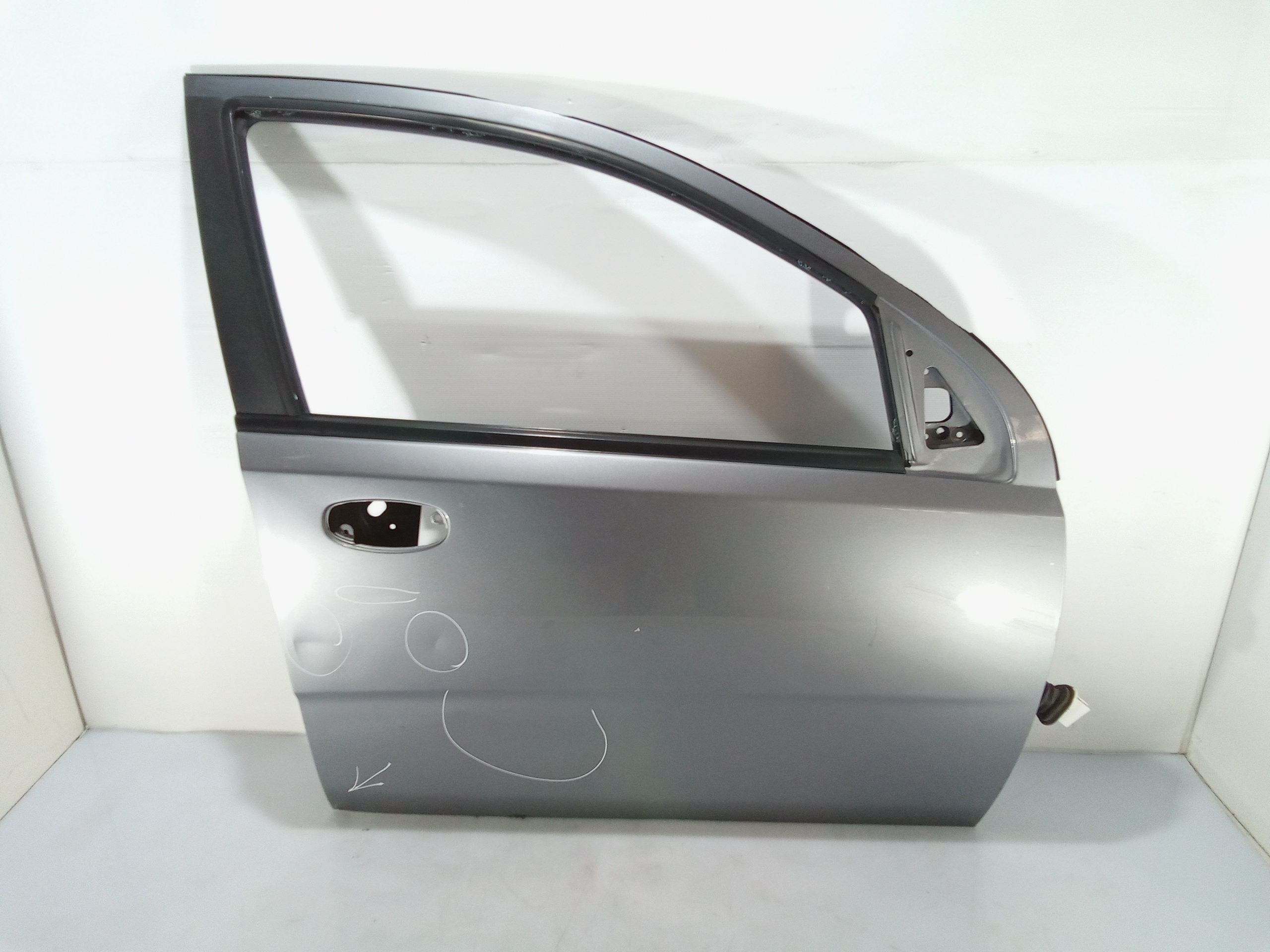 Porta Ant. Destro 96601637 Usato