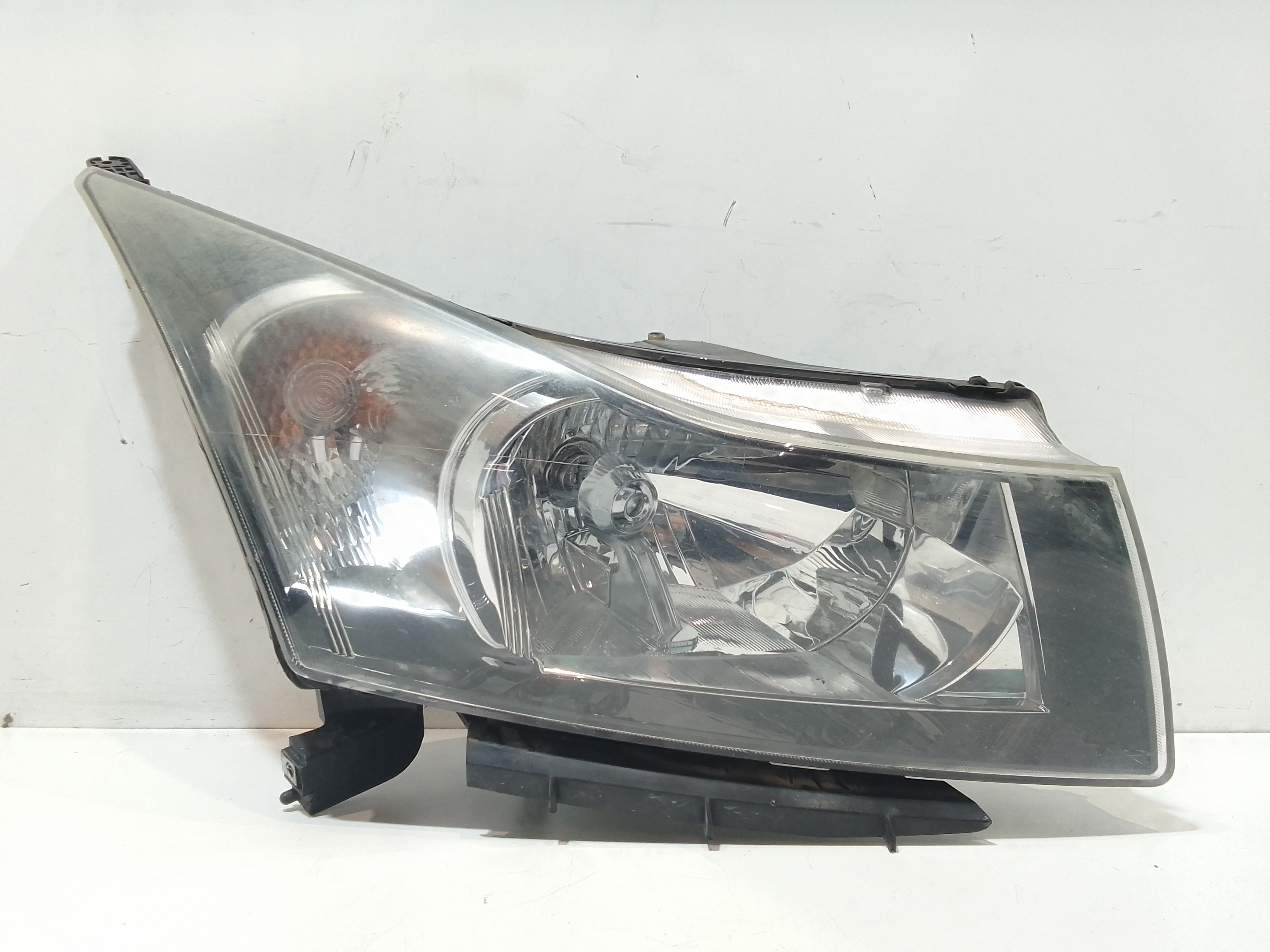 Proiettore Destro 42371138 Usato