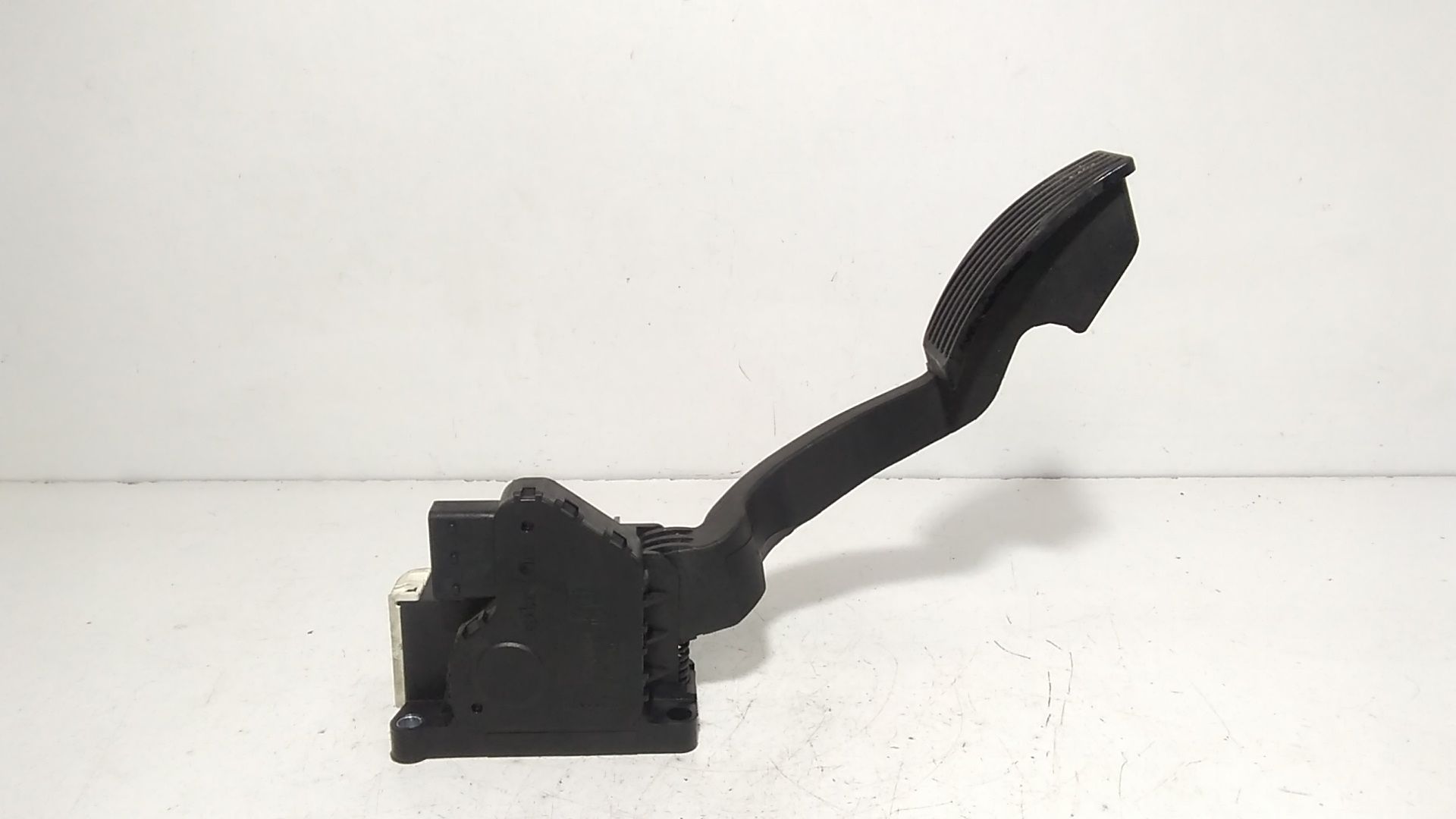Pedale Acceleratore 13305804 Usato