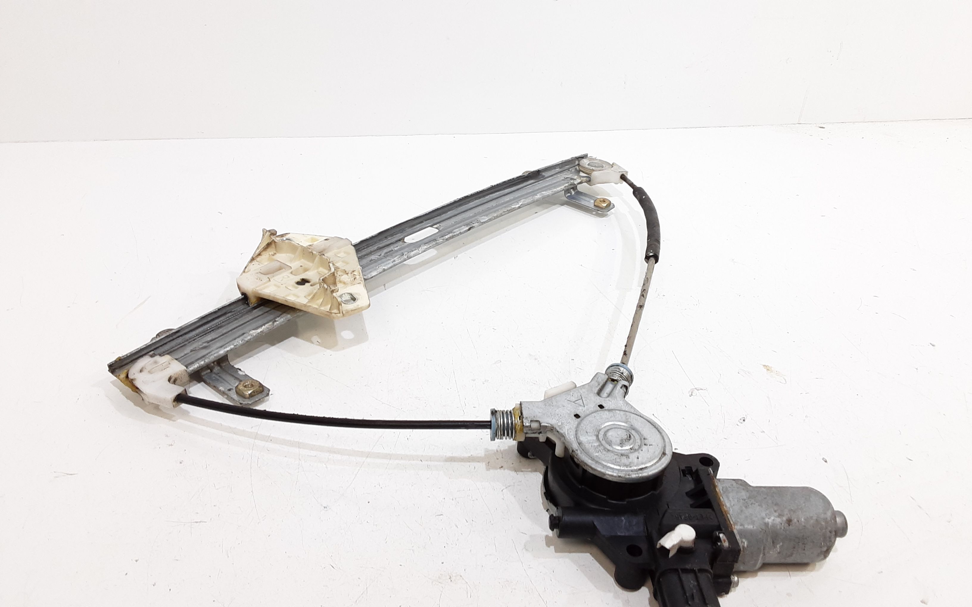 Alzacristallo Porta Ant. Destro Usato