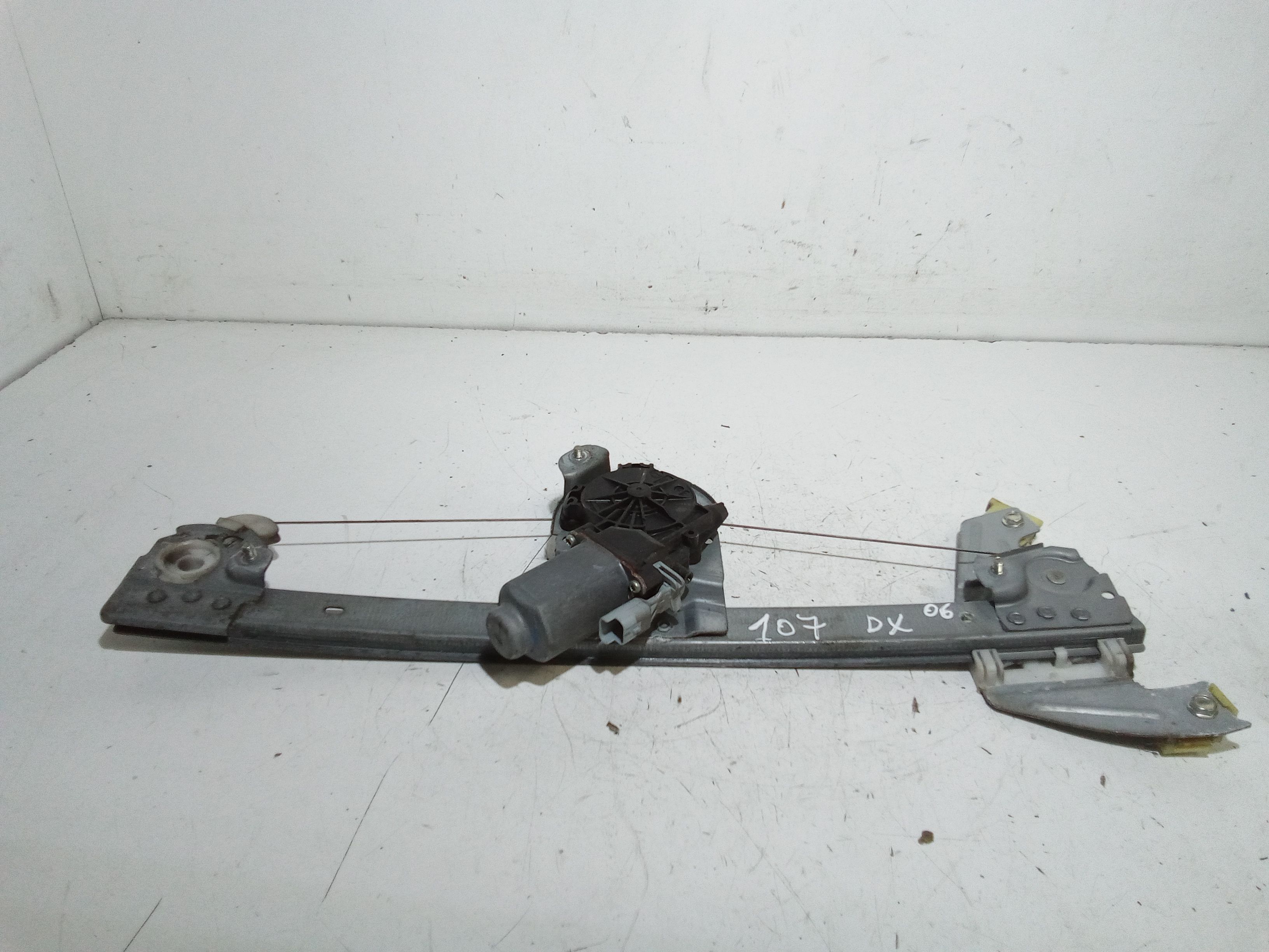 Alzacristallo Porta Ant. Destro 9222V6 Usato