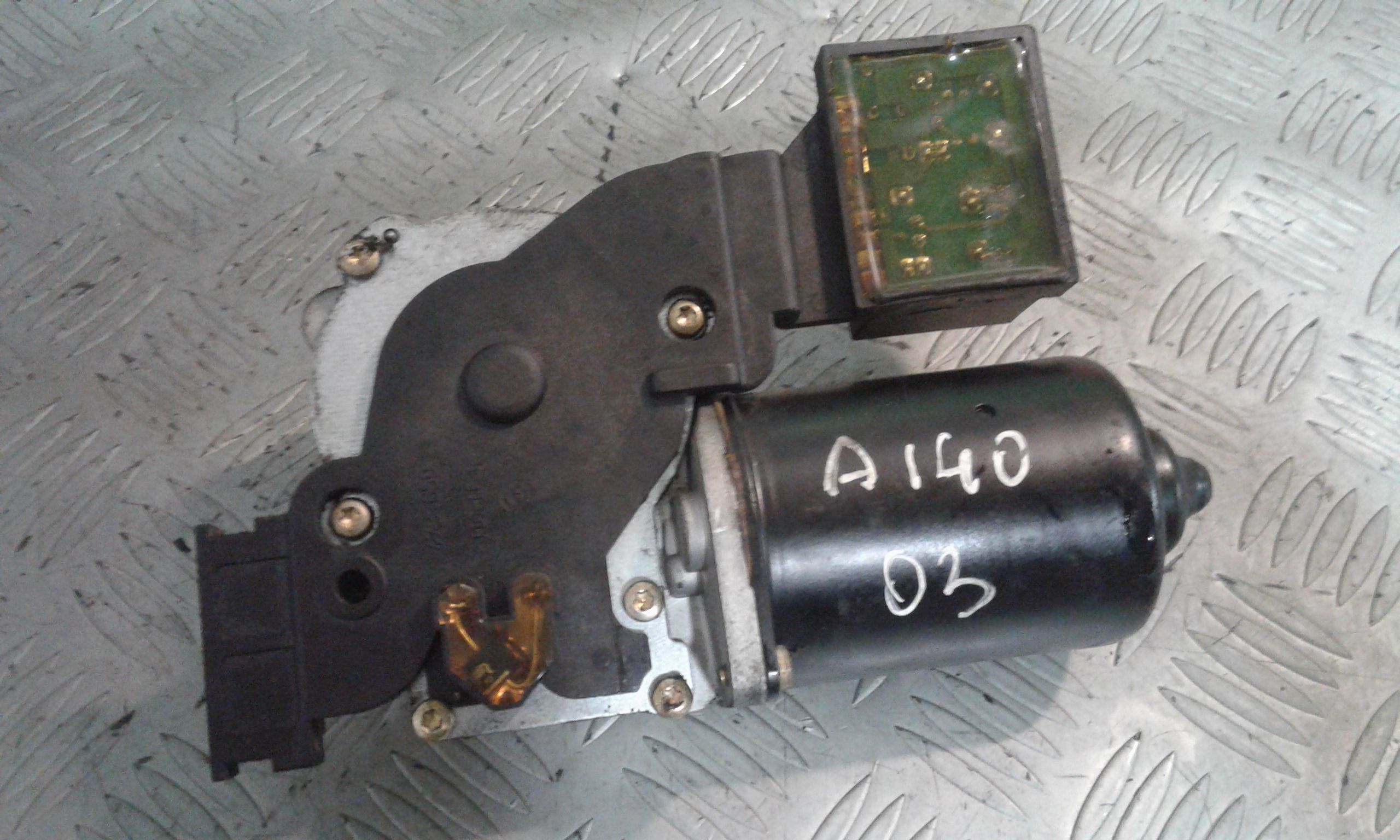 Motorino Tergiparabrezza A1688200242 Usato