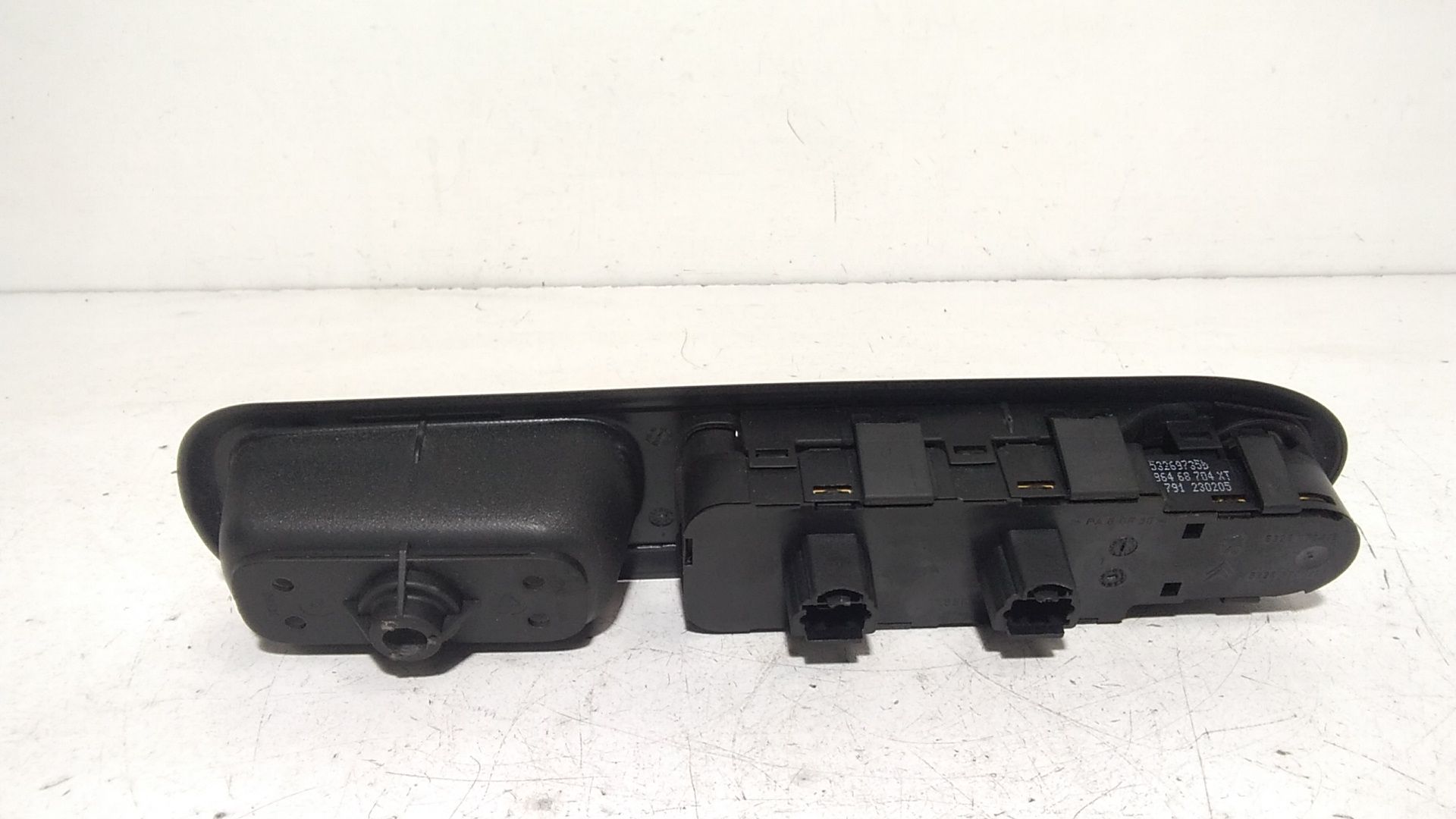 Interruttore Alzacristalli Porta Ant. Sinistro Usato