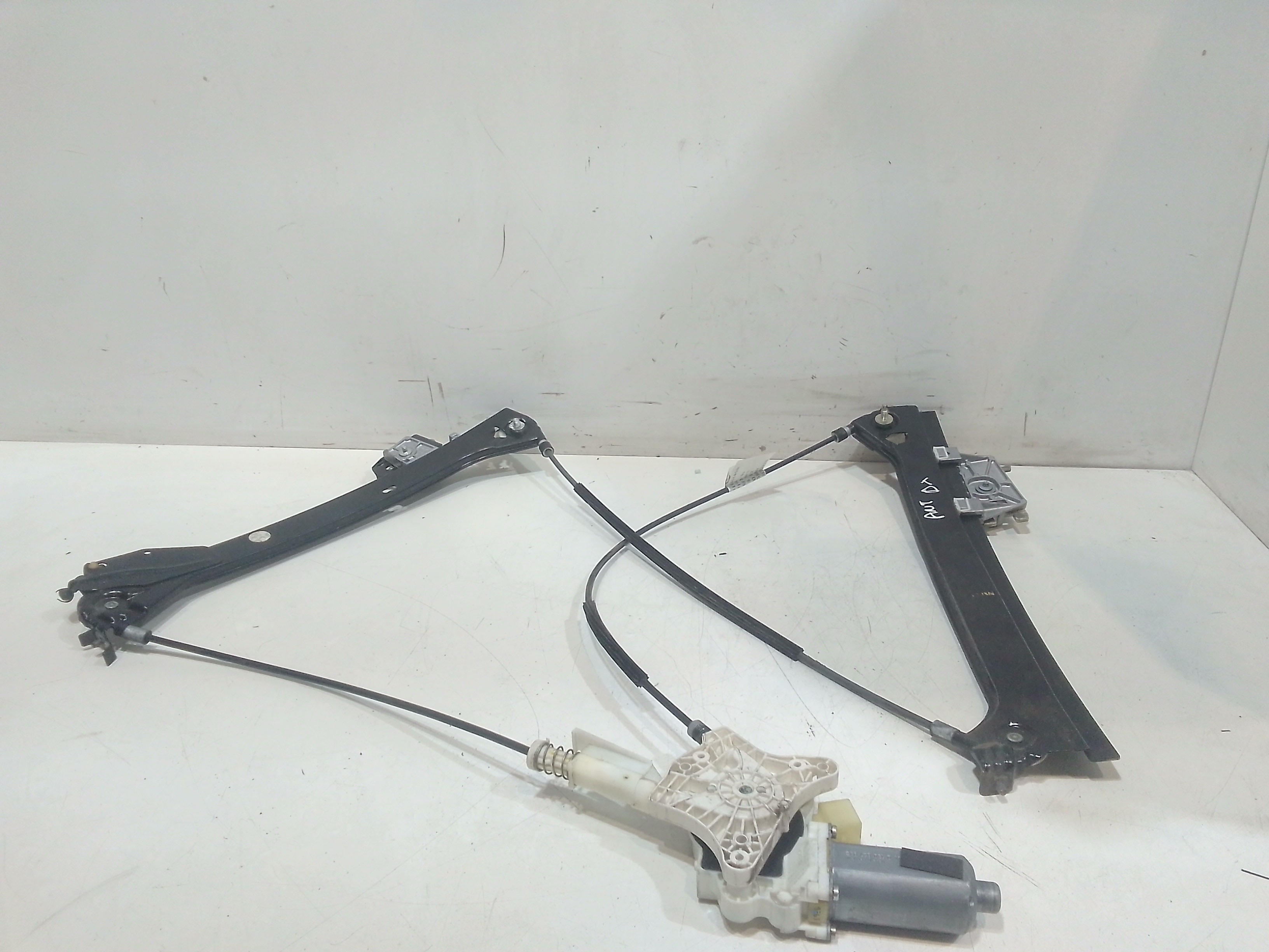 Alzacristallo Porta Ant. Destro Usato