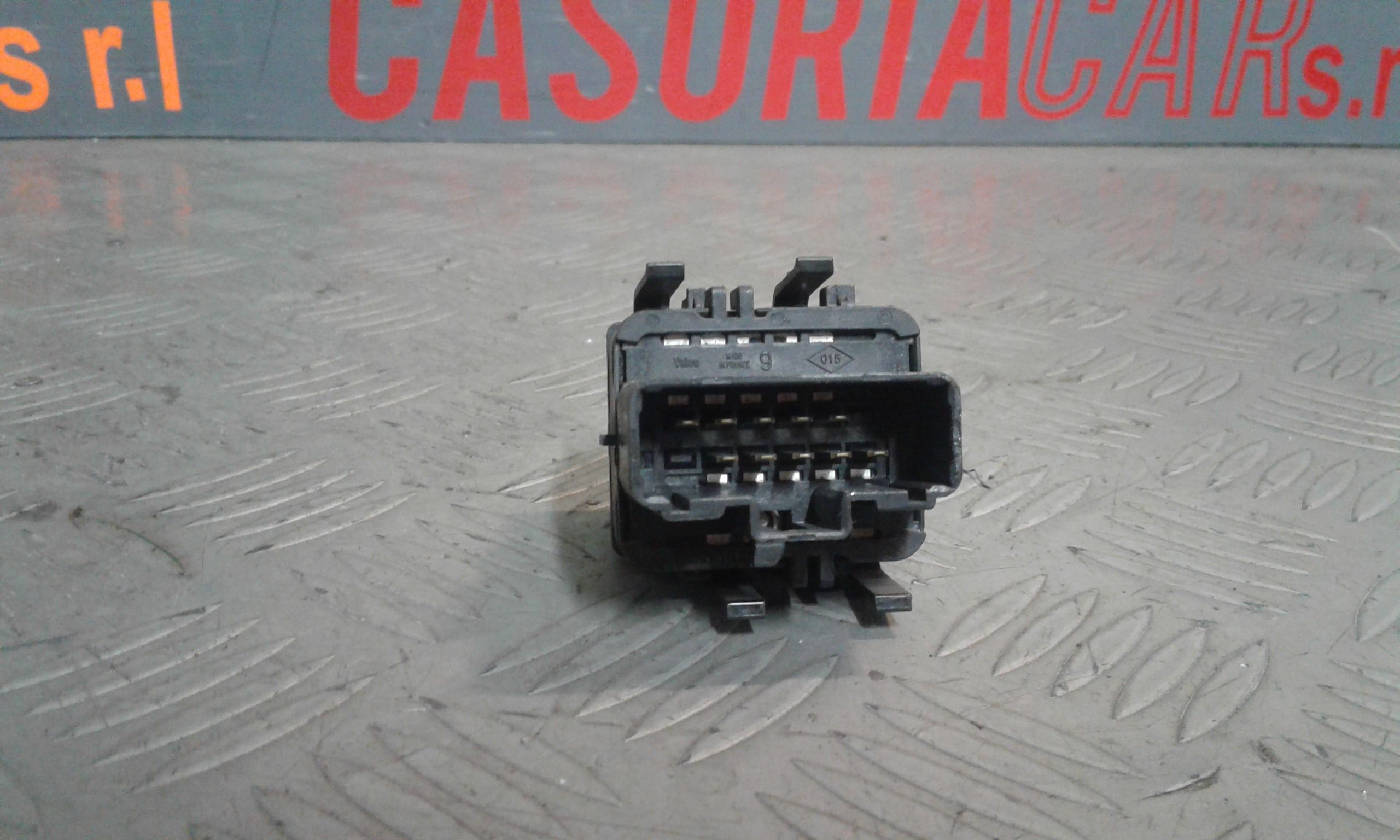 Interruttore Alzacristalli Porta Ant. Sinistro Usato