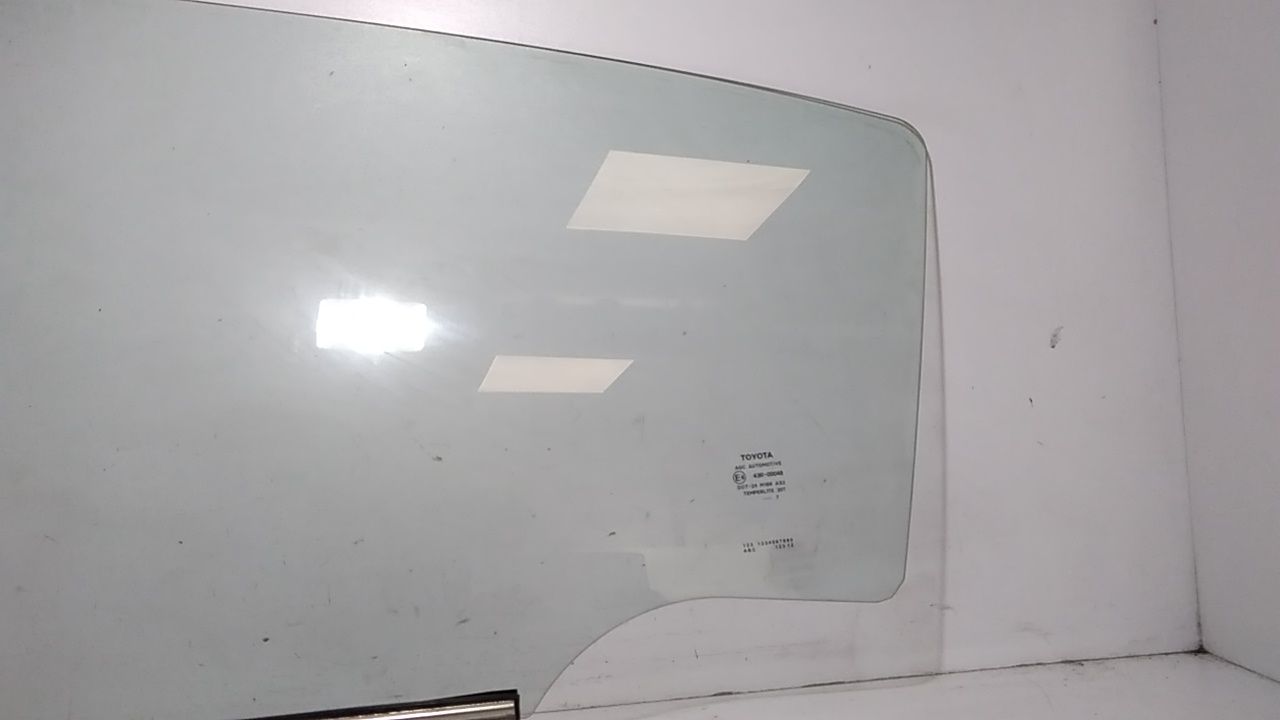 Scendente Porta Post. Sinistro 681400D200 Usato