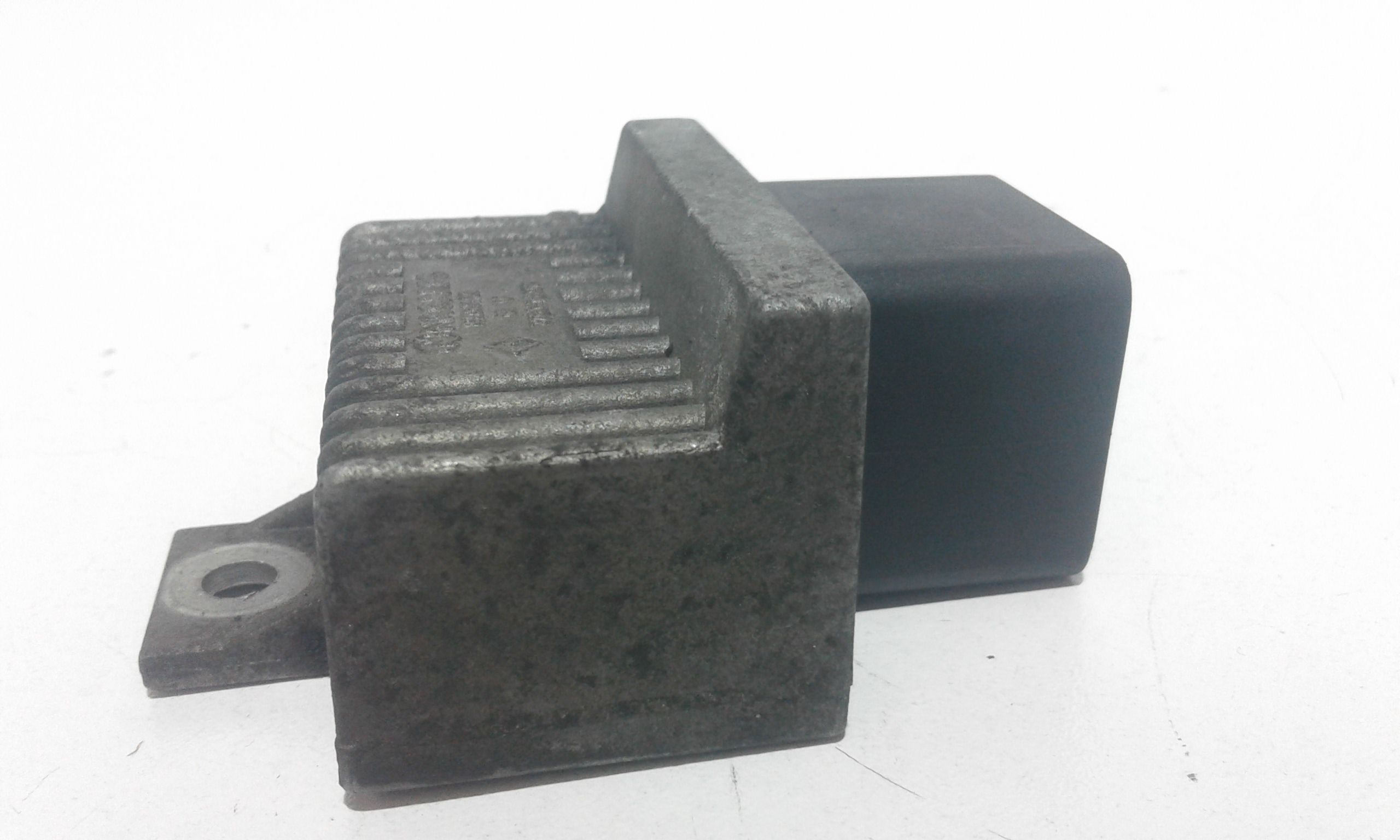 Relè Preriscaldamento Candelette Usato