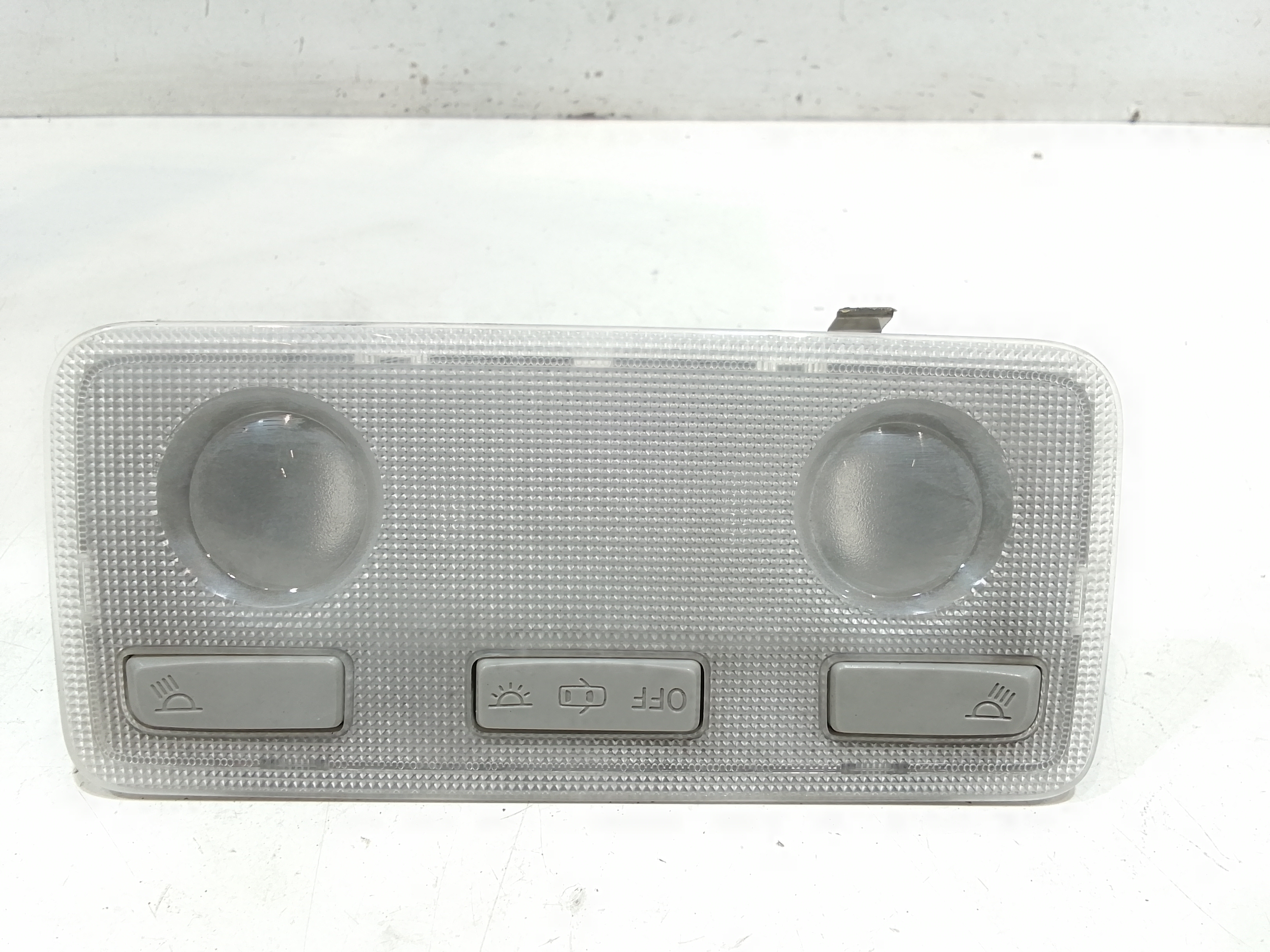 Luce Cortesia Ant. Tetto 812600D070B0 Usato